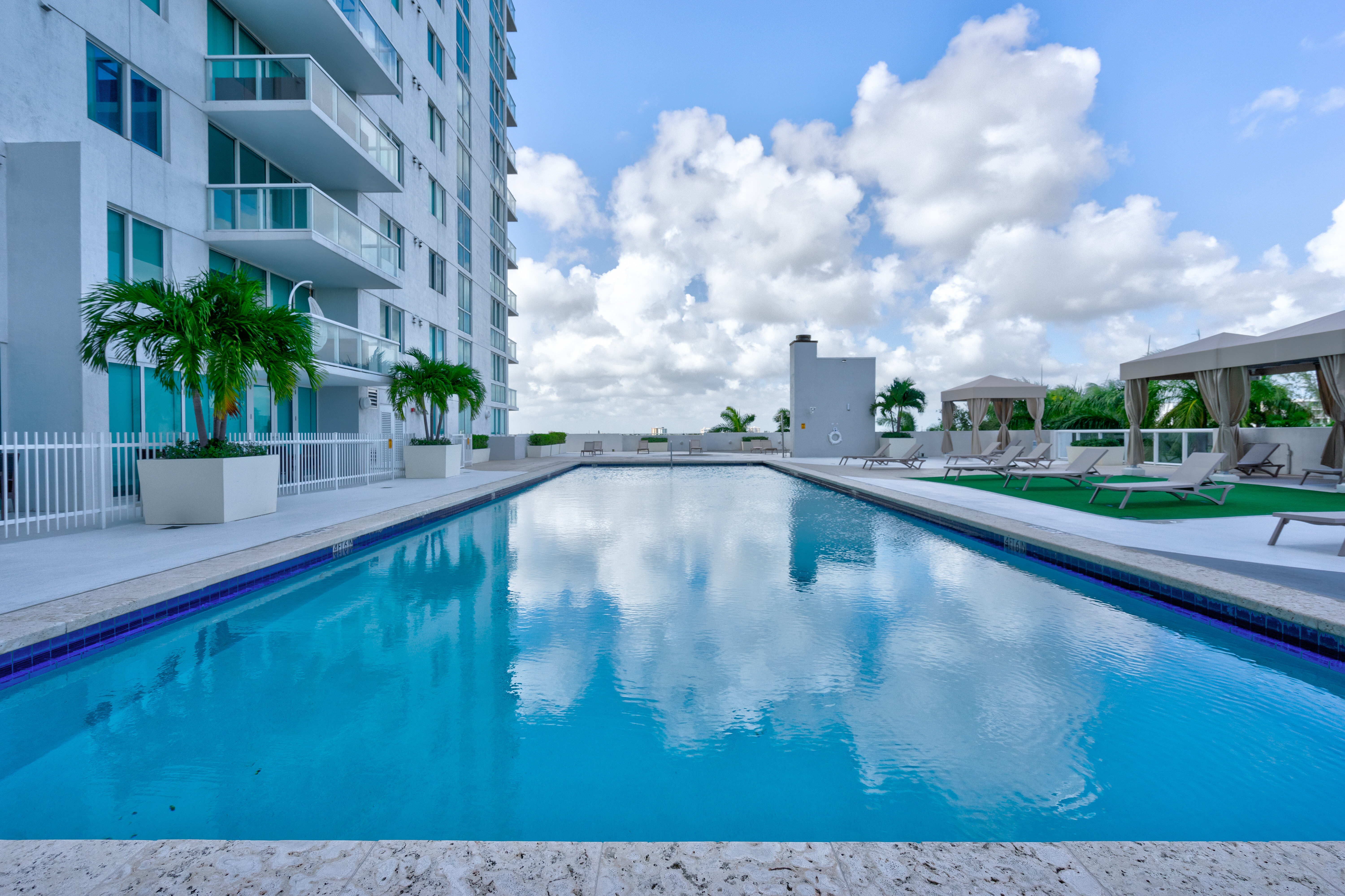  1871 NW S River Dr, Miami, FL, 33125 - 物件實景