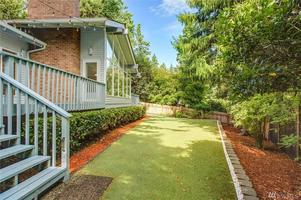 7704 88th PL, Mercer Island, Washington, 98040, United States, 4 Bedrooms Bedrooms, ,4 BathroomsBathrooms,Residential,For Sale,7704 88th PL,1435219