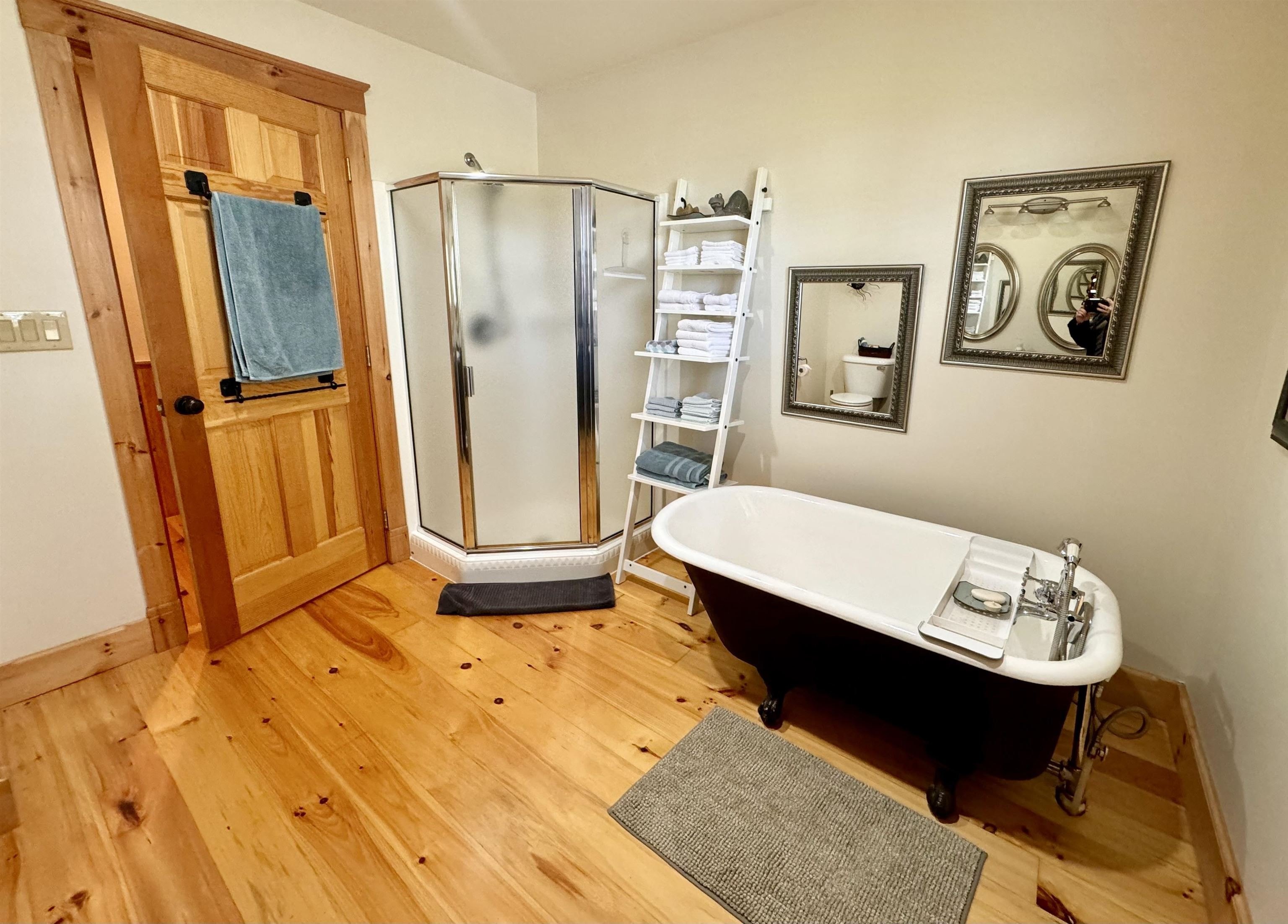 Alburgh, Vermont, 05440, United States, 3 Bedrooms Bedrooms, ,2 BathroomsBathrooms,Residential,For Sale,1981784