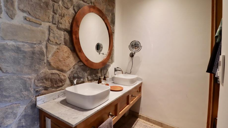 Francisco Villa, Pátzcuaro, Michoacán de Ocampo, 61600, Mexico, 3 Bedrooms Bedrooms, ,3 BathroomsBathrooms,Residential,For Sale,Francisco Villa,1553520