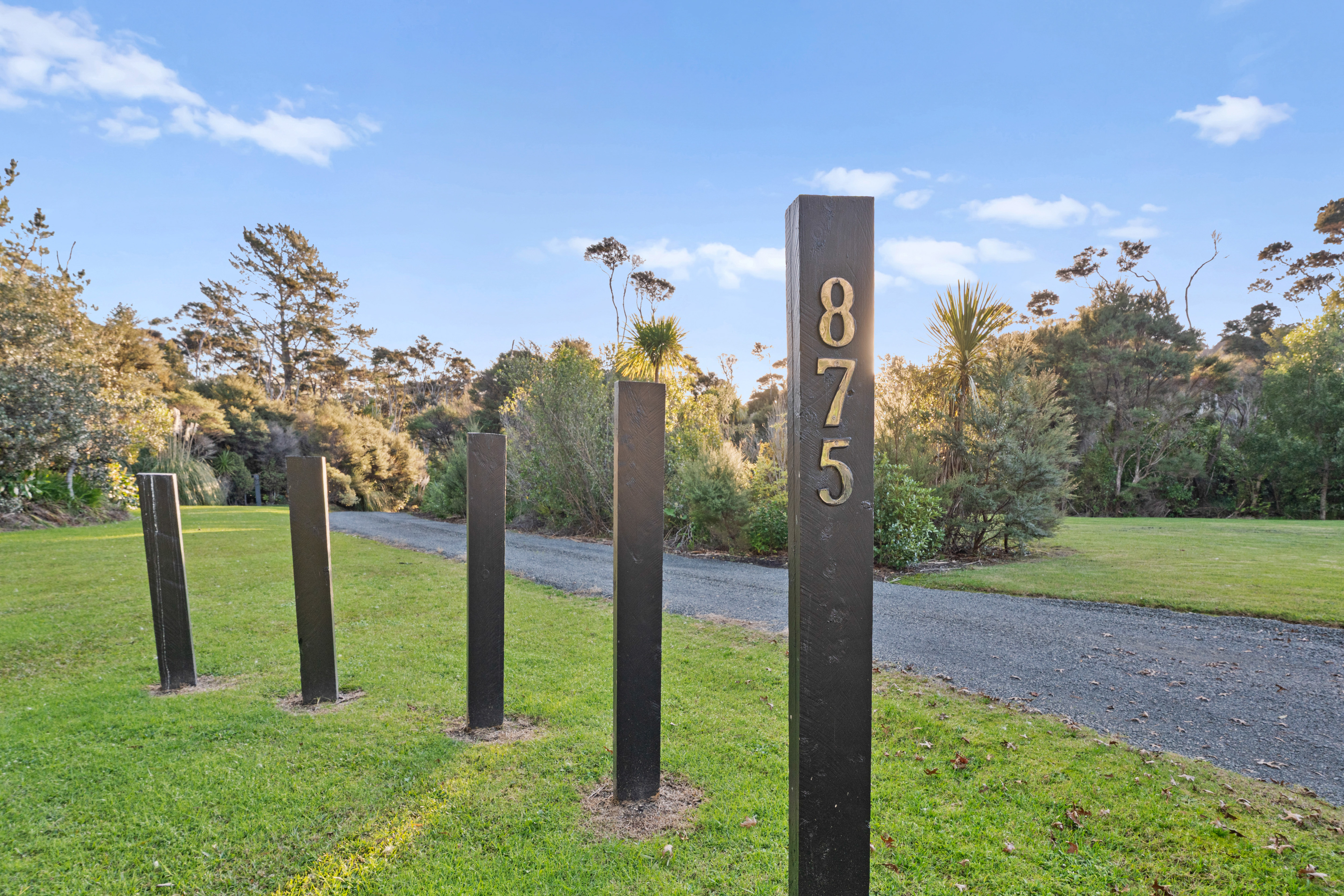  875 Hibiscus Coast Highway, Waiwera - 物件實景