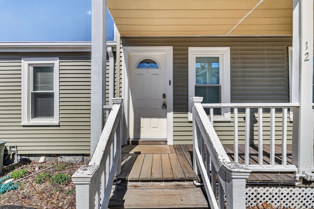 Boston, Massachusetts, 02136, United States, 3 Bedrooms Bedrooms, ,1 BathroomBathrooms,Residential,For Sale,2036481