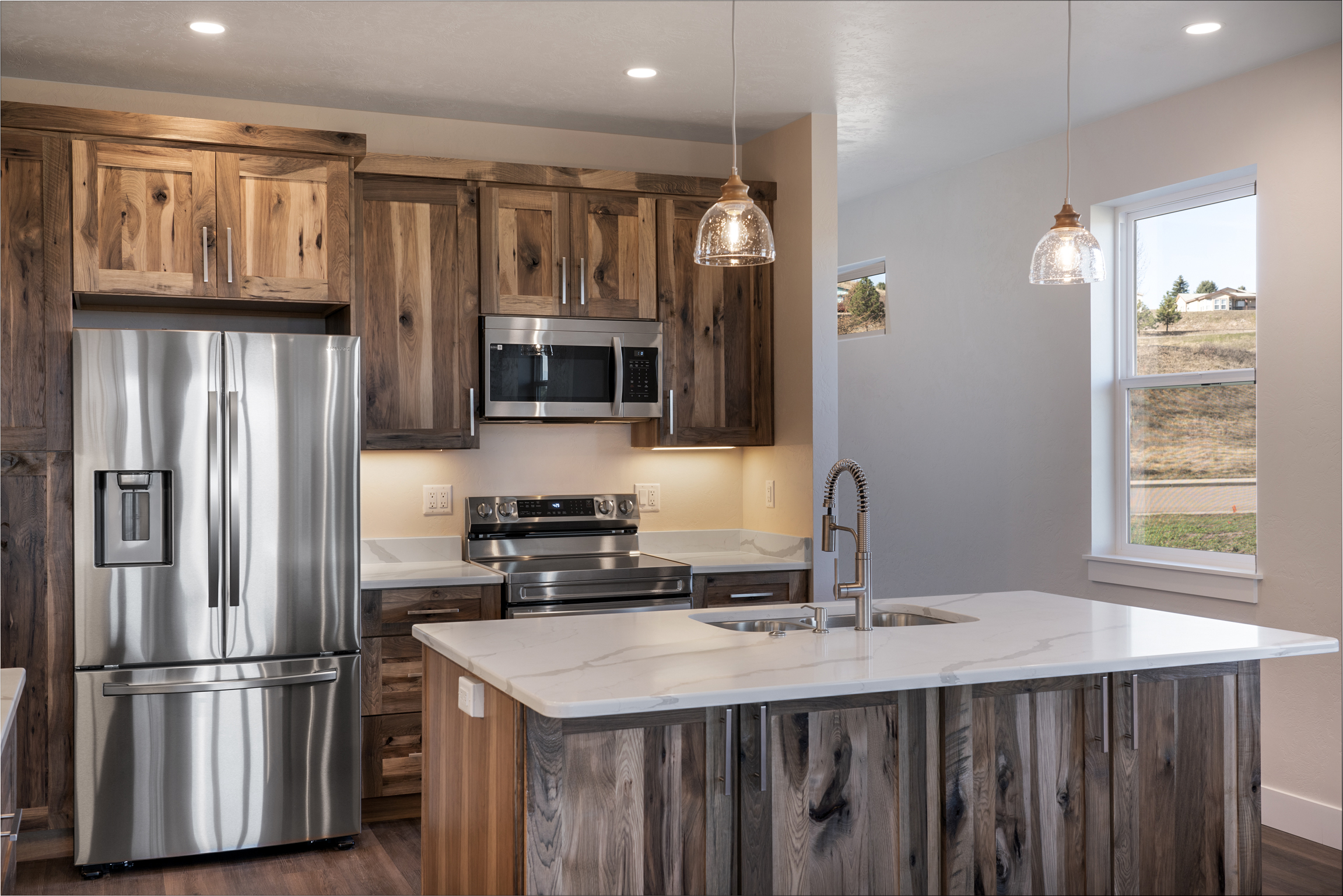 Polson, Montana, 59860, United States, 3 Bedrooms Bedrooms, ,2 BathroomsBathrooms,Residential,For Sale,1882171