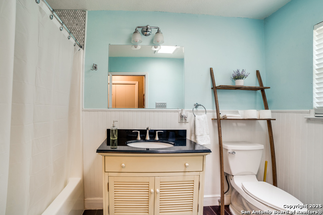 Helotes, Texas, 78023, United States, 2 Bedrooms Bedrooms, ,2 BathroomsBathrooms,Residential,For Sale,1997075