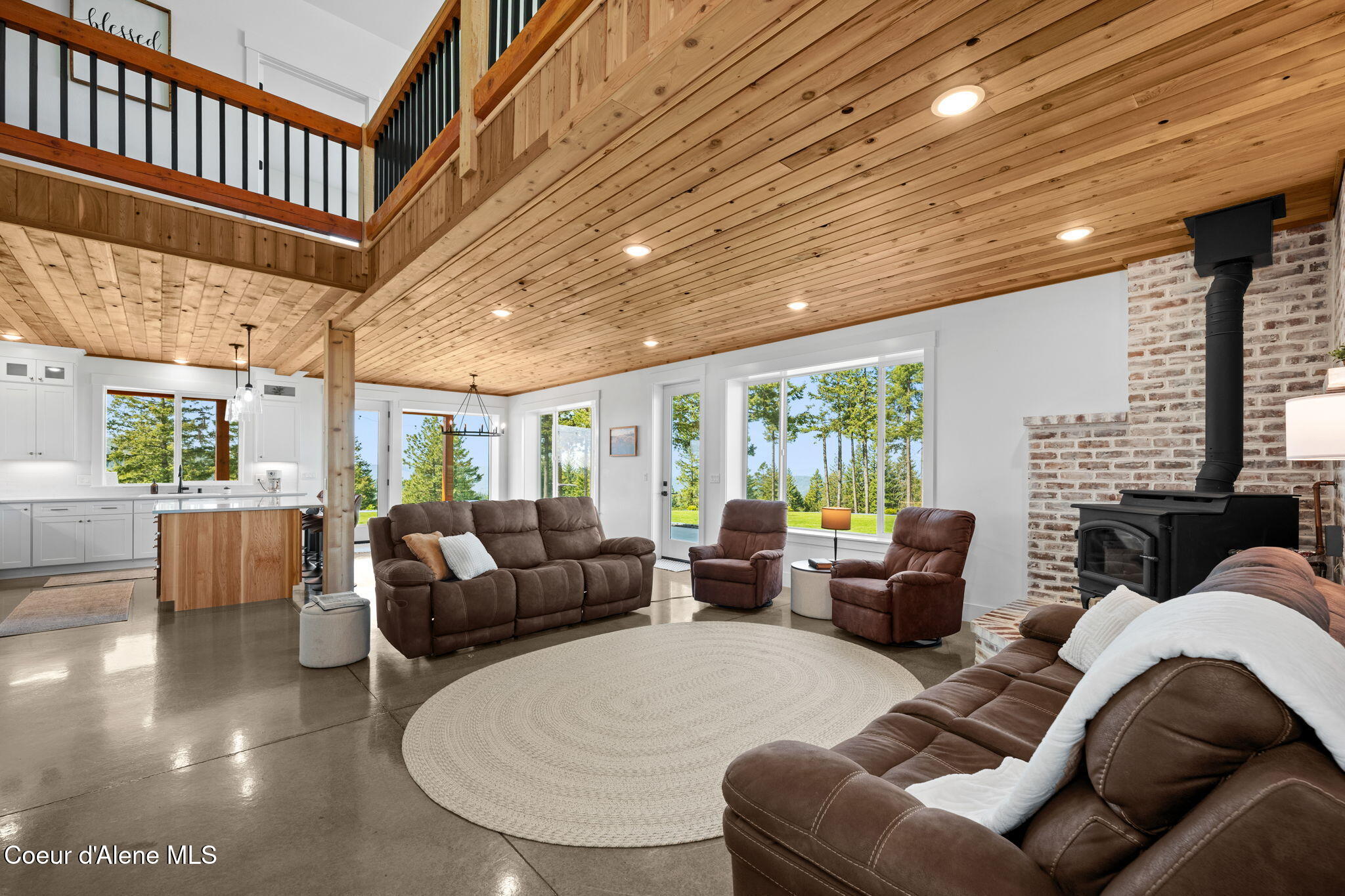 Plummer, Idaho, 83851, United States, 6 Bedrooms Bedrooms, ,4 BathroomsBathrooms,Residential,For Sale,1810592