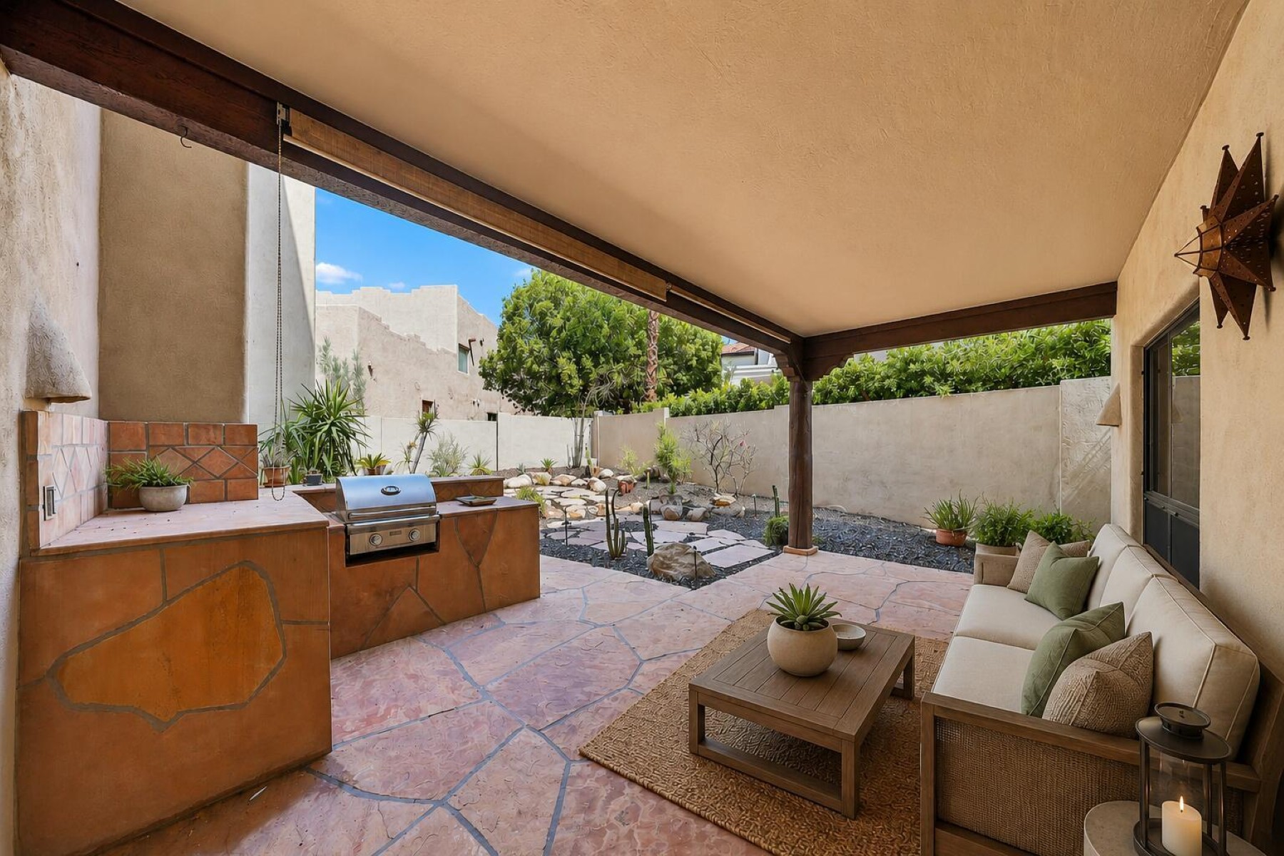  1732 E Gelding Dr¦Phoenix, AZ - 物件實景