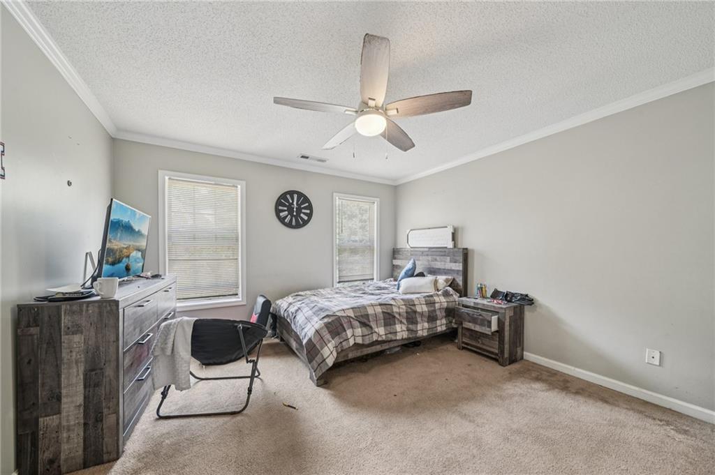 Stockbridge, Georgia, 30281, United States, 5 Bedrooms Bedrooms, ,4 BathroomsBathrooms,Residential,For Sale,1975604