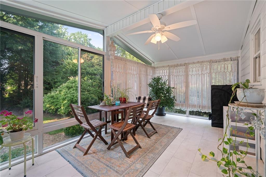 Loganville, Georgia, 30052, United States, 4 Bedrooms Bedrooms, ,4 BathroomsBathrooms,Residential,For Sale,2007838