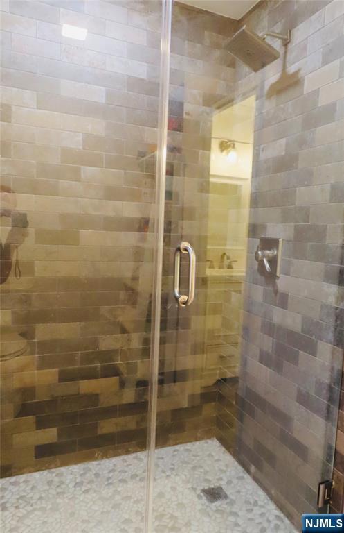Pompton Lakes, New Jersey, 07442, United States, 3 Bedrooms Bedrooms, ,3 BathroomsBathrooms,Residential,For Sale,1924914