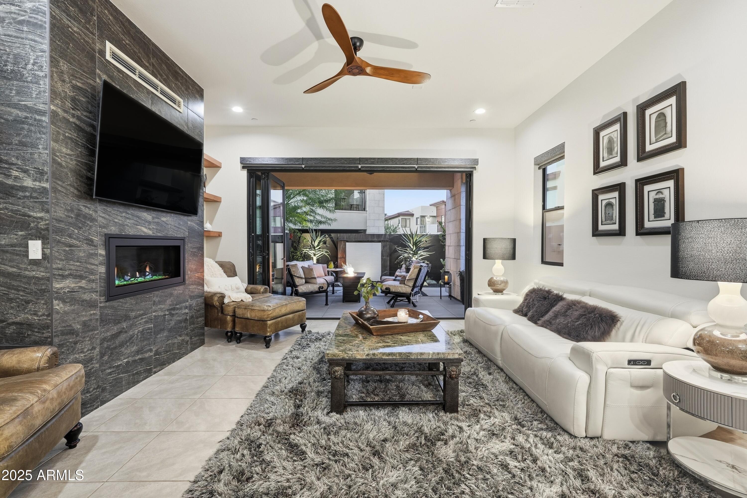 Carefree, Arizona, 85377, United States, 3 Bedrooms Bedrooms, ,3 BathroomsBathrooms,Residential,For Sale,1989596