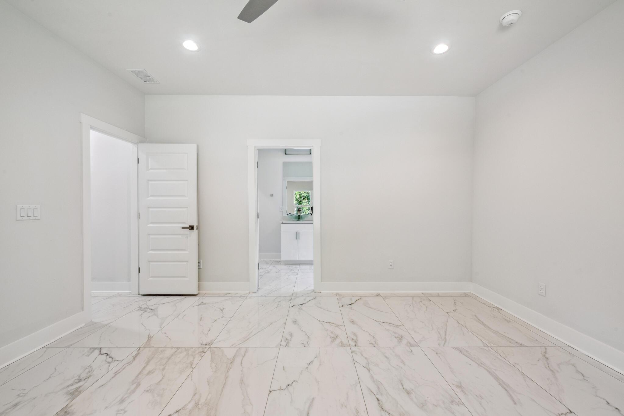 Niceville, Florida, 32578, United States, 5 Bedrooms Bedrooms, ,4 BathroomsBathrooms,Residential,For Sale,1942712