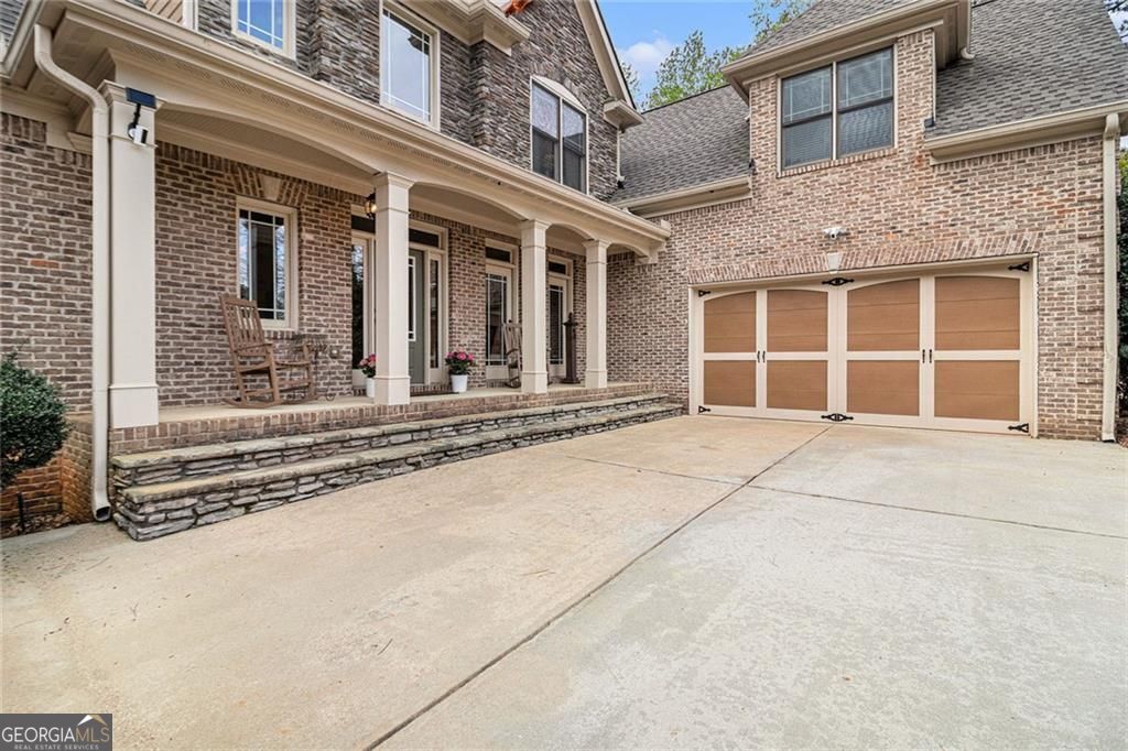 Douglasville, Georgia, 30135, United States, 5 Bedrooms Bedrooms, ,4 BathroomsBathrooms,Residential,For Sale,1886853
