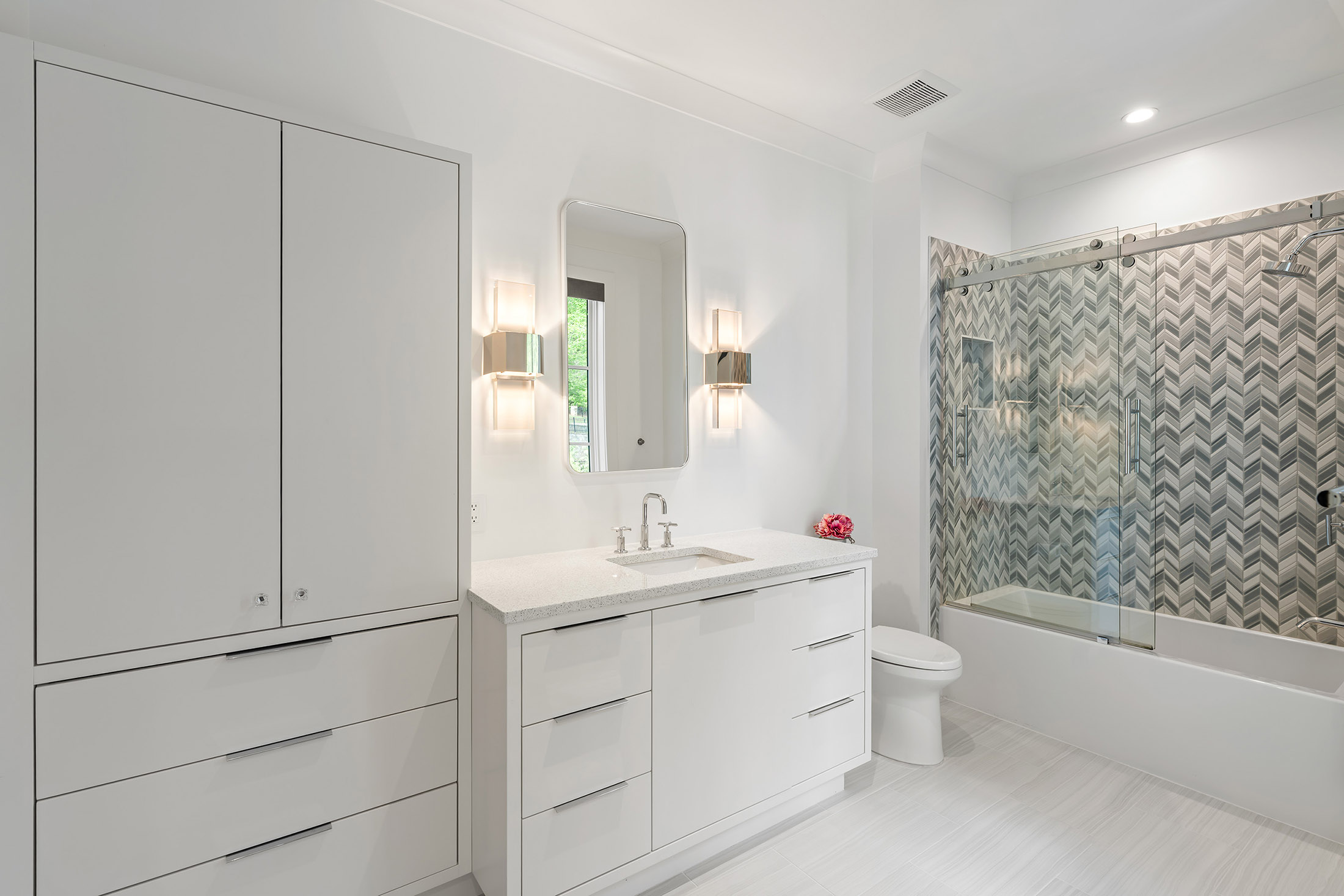  Beautifully Designed, Custom Residence on Nearly Six Acres in Chastain Park - 物件實景