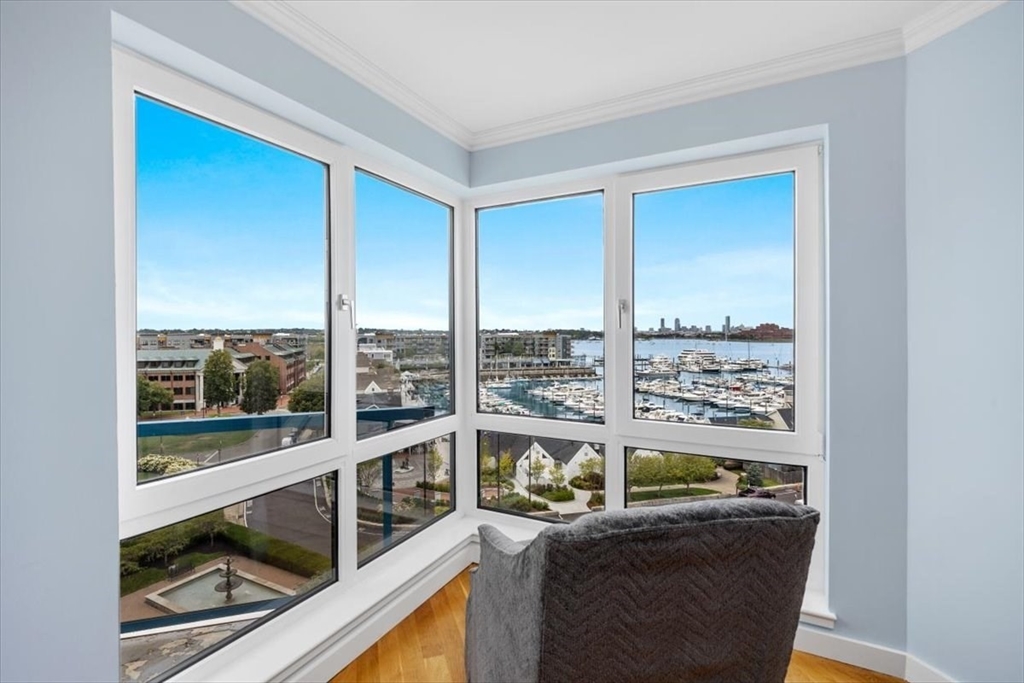 Quincy, Massachusetts, 02171, United States, 2 Bedrooms Bedrooms, ,2 BathroomsBathrooms,Residential,For Sale,1925406