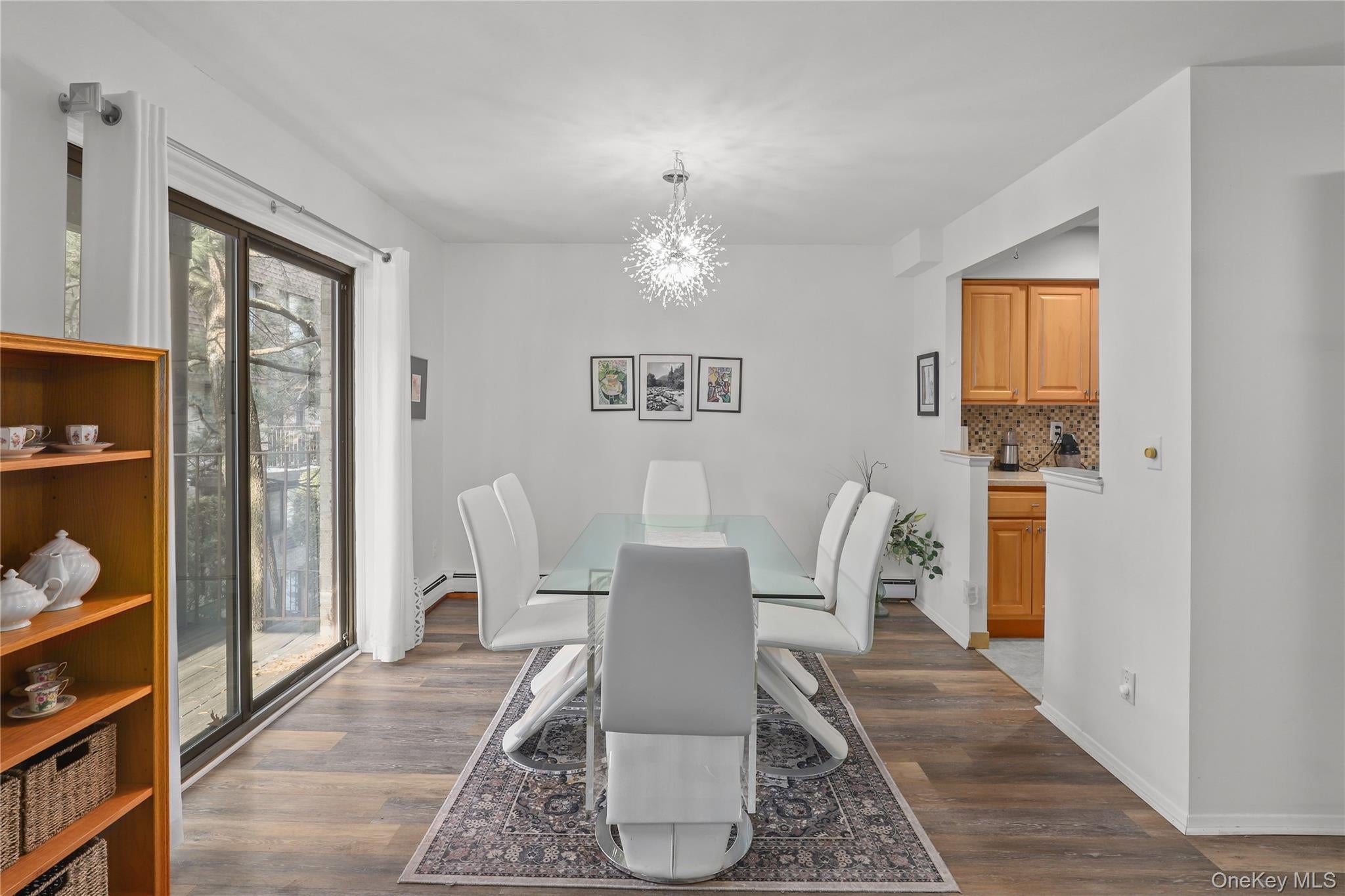 Briarcliff Manor, New York, 10562, United States, 2 Bedrooms Bedrooms, ,2 BathroomsBathrooms,Residential,For Sale,2010009