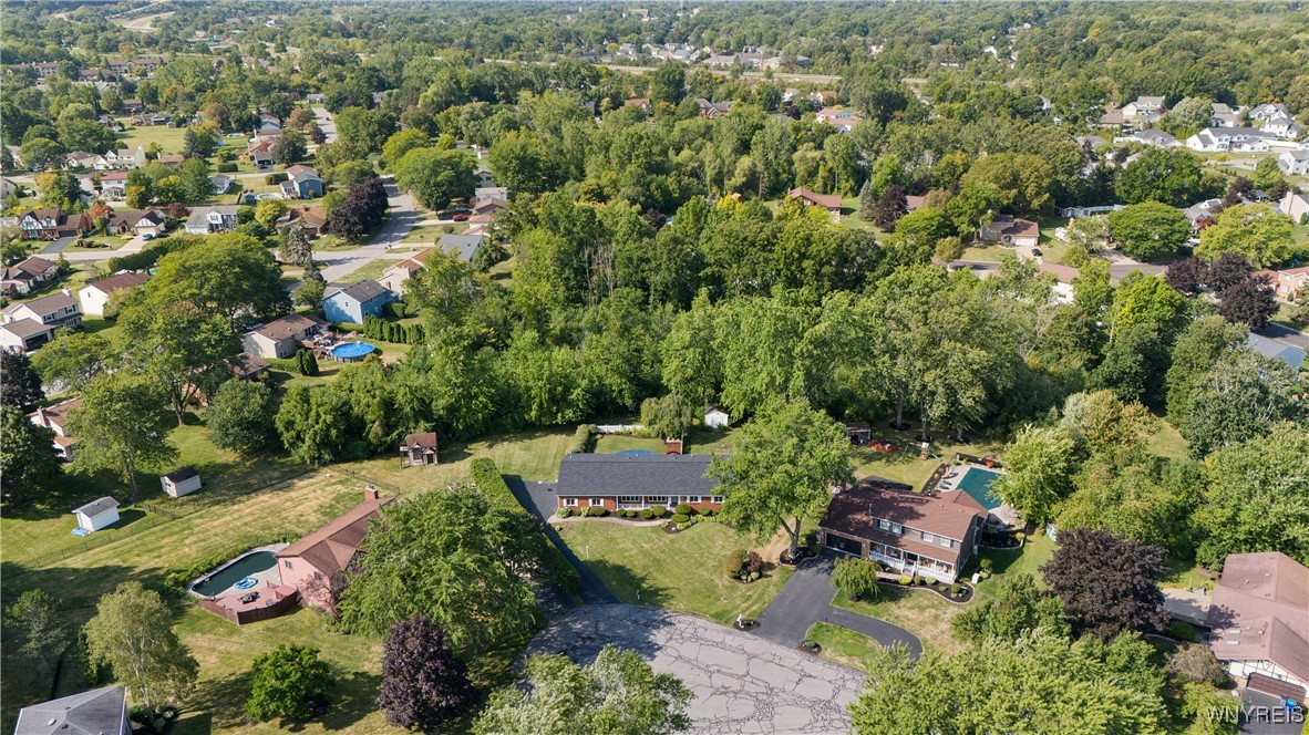 Lewiston, New York, 14092, United States, 3 Bedrooms Bedrooms, ,4 BathroomsBathrooms,Residential,For Sale,1937436