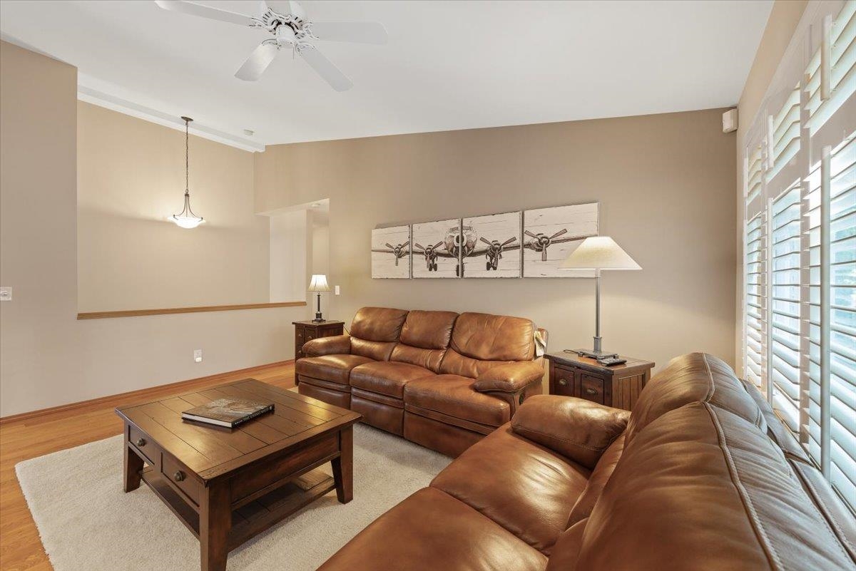 Spokane, Washington, 99223, United States, 3 Bedrooms Bedrooms, ,2 BathroomsBathrooms,Residential,For Sale,1891426