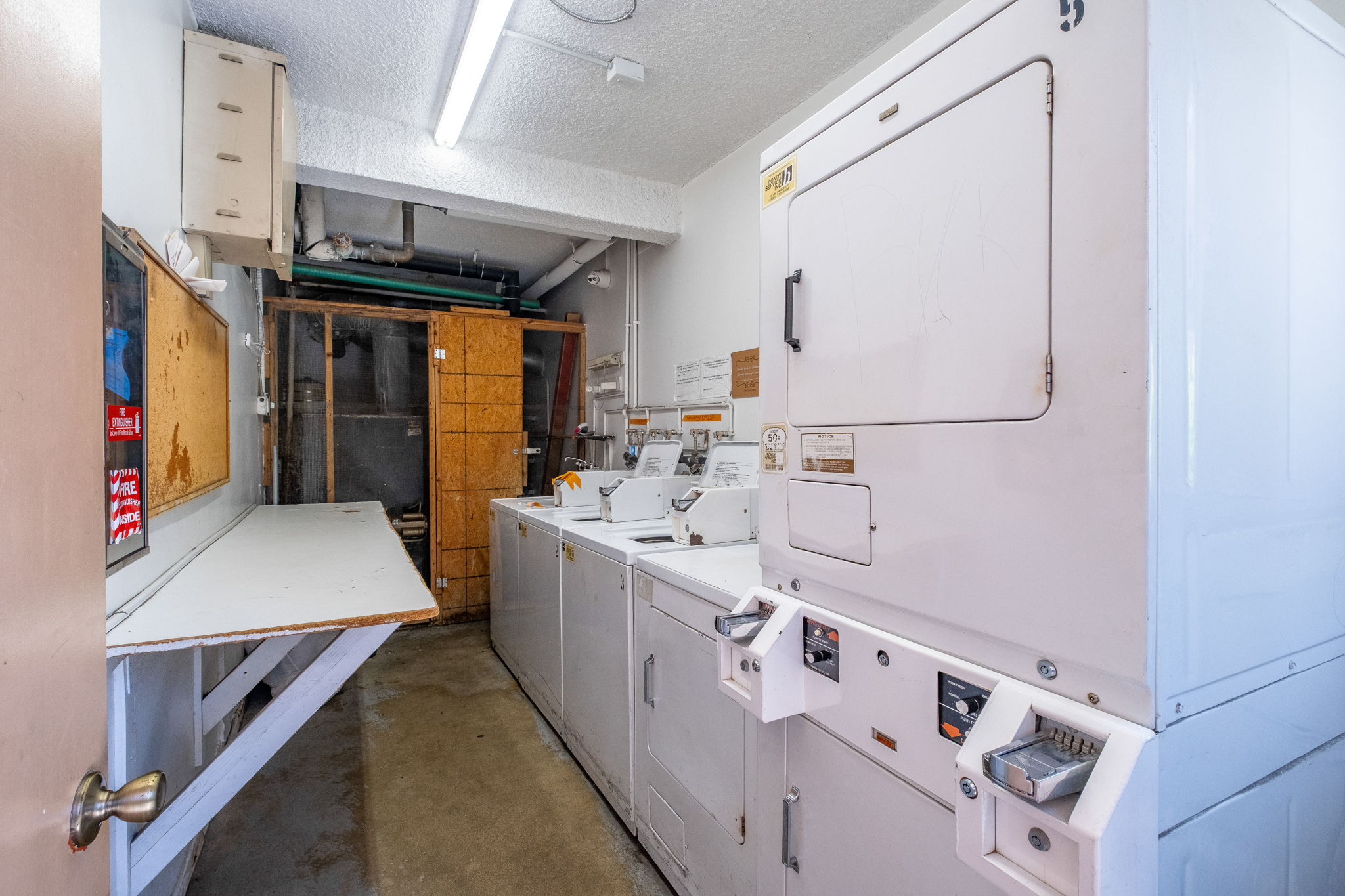  5232 Corteen Place Unit 10, Los Angeles, CA 91607 - 物件實景