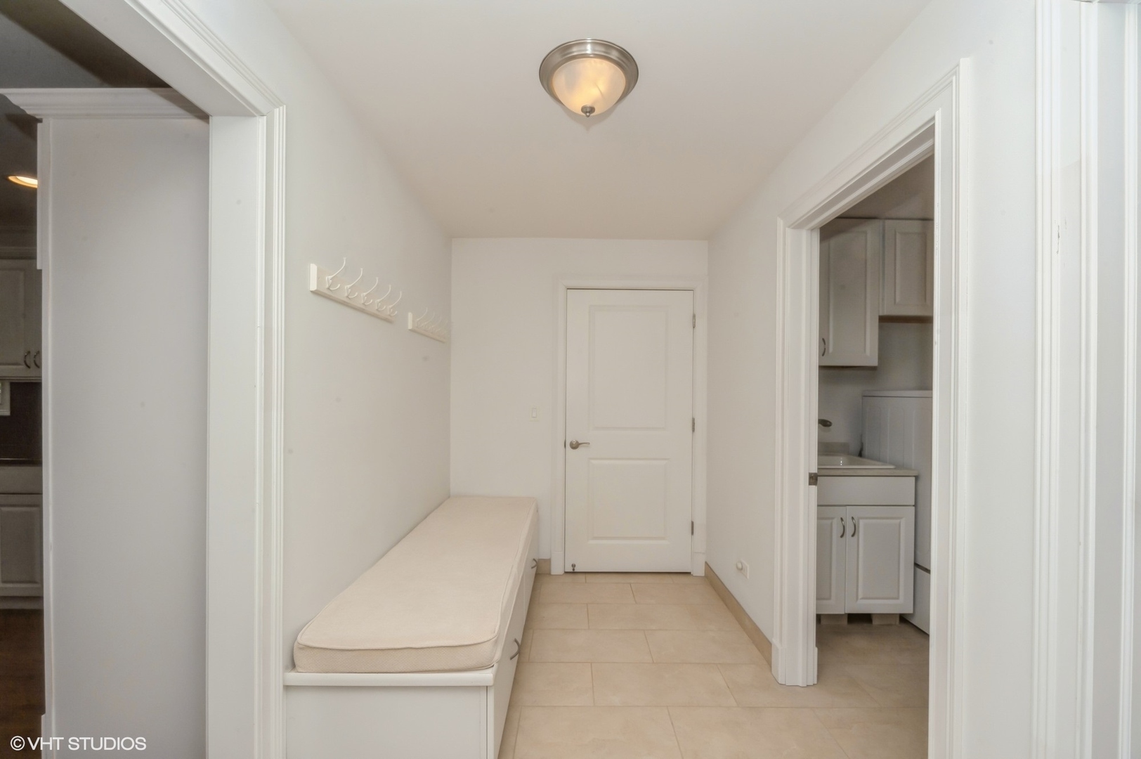 Lake Forest, Illinois, 60045, United States, 3 Bedrooms Bedrooms, ,5 BathroomsBathrooms,Residential,For Sale,1794834