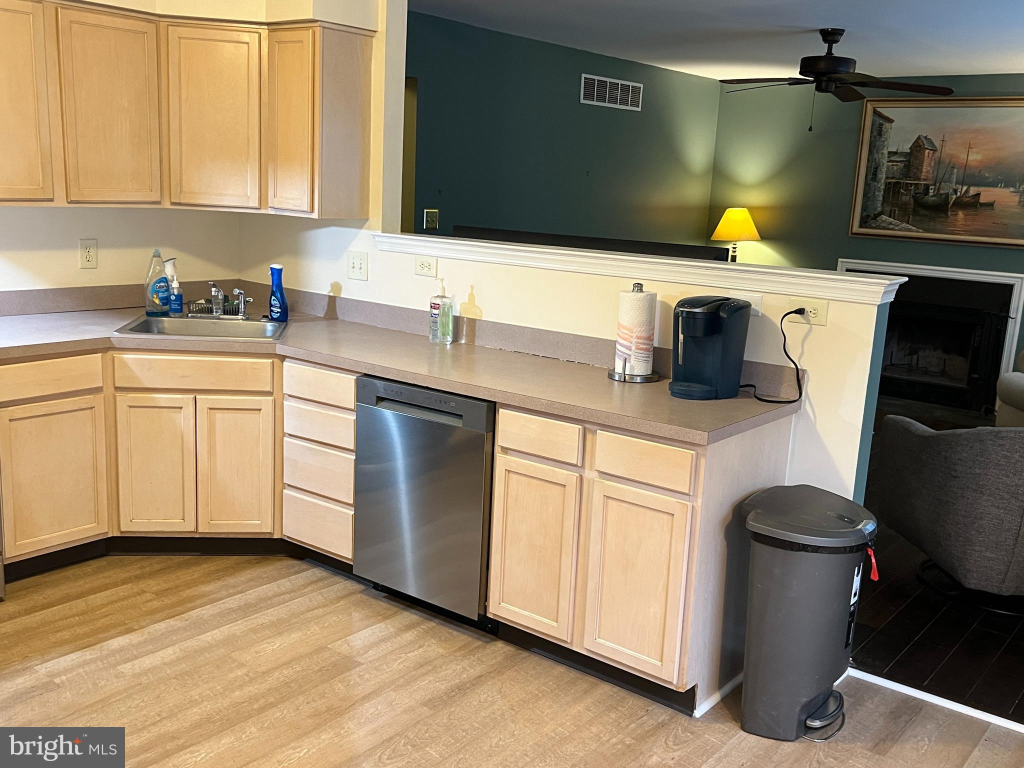 PHILADELPHIA, Pennsylvania, 19128, United States, 4 Bedrooms Bedrooms, ,3 BathroomsBathrooms,Residential,For Sale,2009275