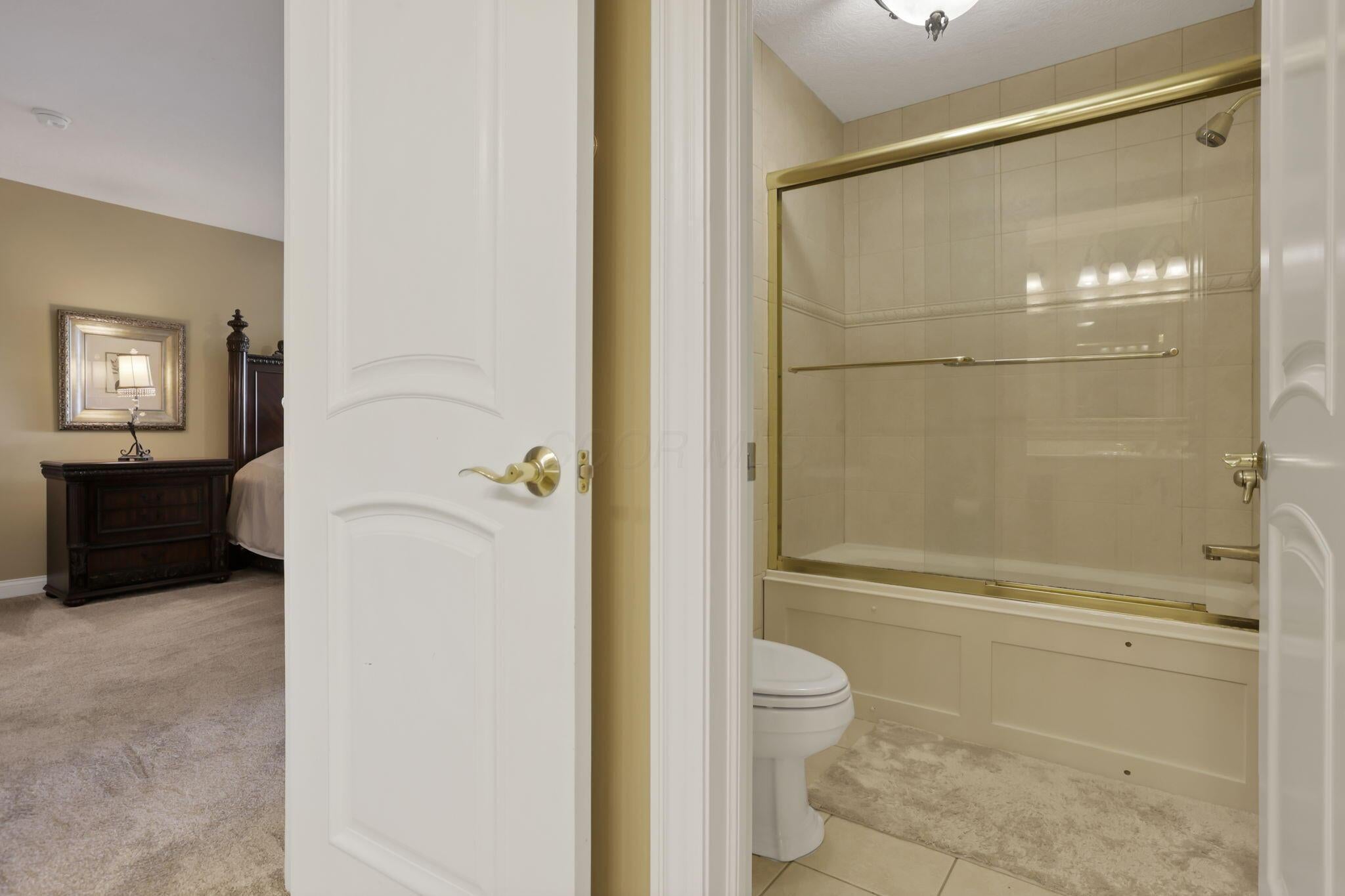 Delaware, Ohio, 43015, United States, 4 Bedrooms Bedrooms, ,4 BathroomsBathrooms,Residential,For Sale,1987027