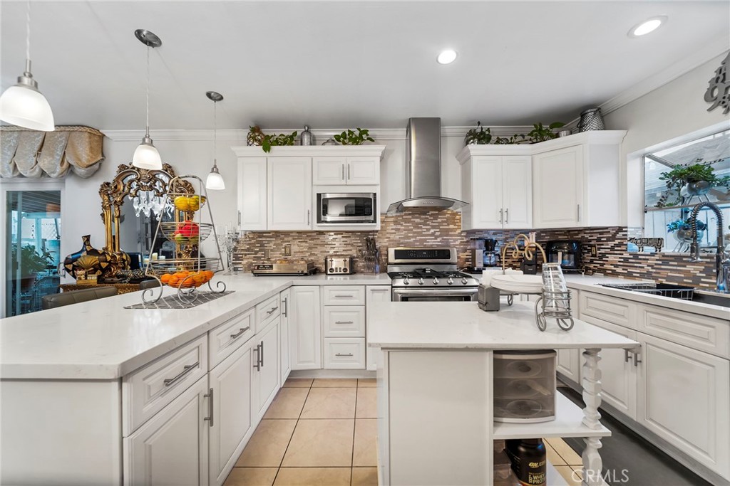 Los Angeles, California, 90041, United States, ,Residential,For Sale,2013561