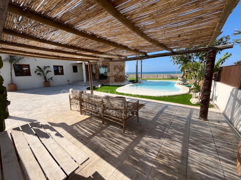 Alicante, D?nia, Les Marines/Las Marinas Alicante, Dénia, Comunidad Valenciana, ES, 4 Bedrooms Bedrooms, ,4 BathroomsBathrooms,Residential,For Sale,Alicante, D?nia, Les Marines/Las Marinas Alicante,1627635