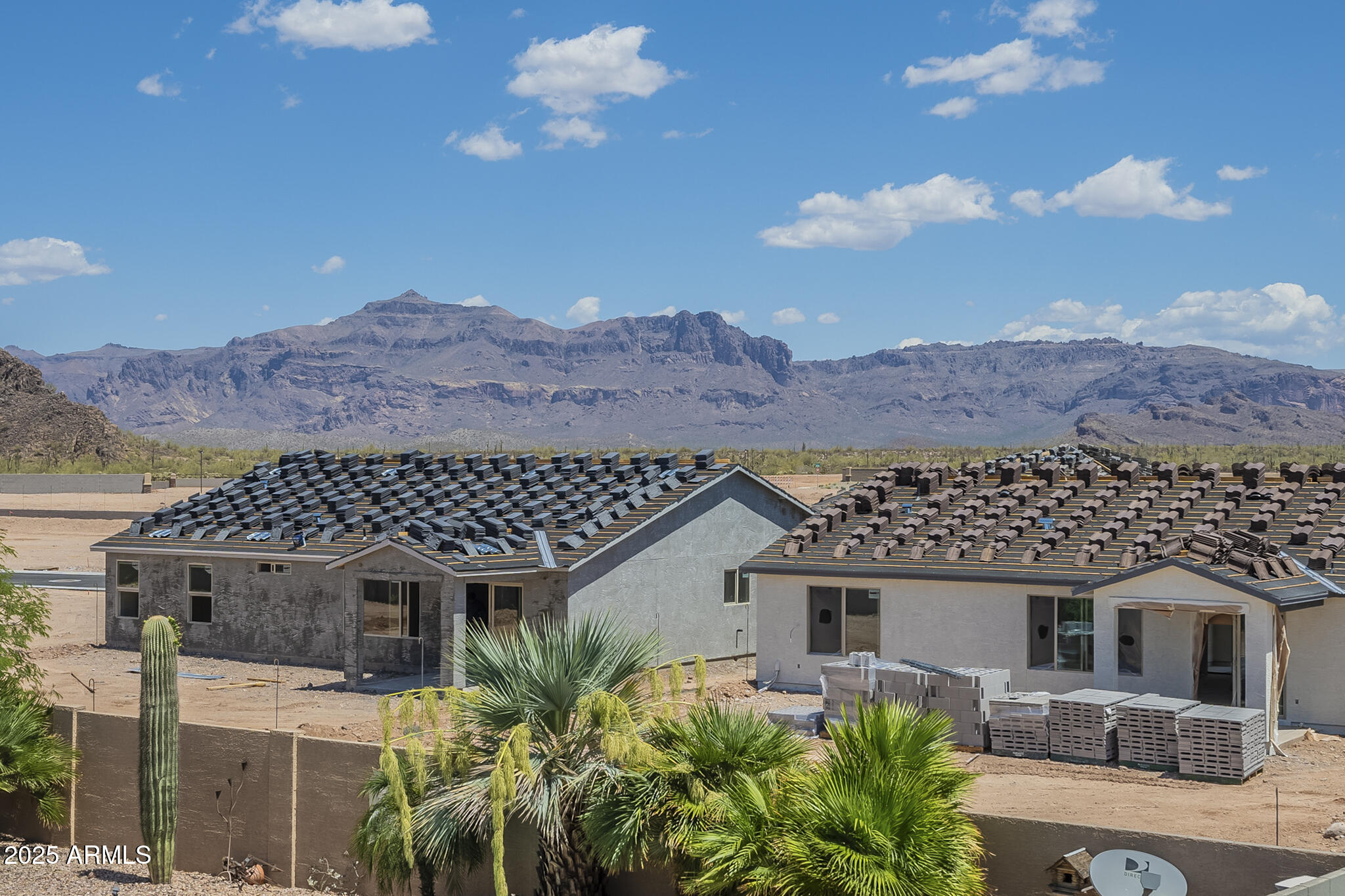 Gold Canyon, Arizona, 85118, United States, 4 Bedrooms Bedrooms, ,3 BathroomsBathrooms,Residential,For Sale,1999106