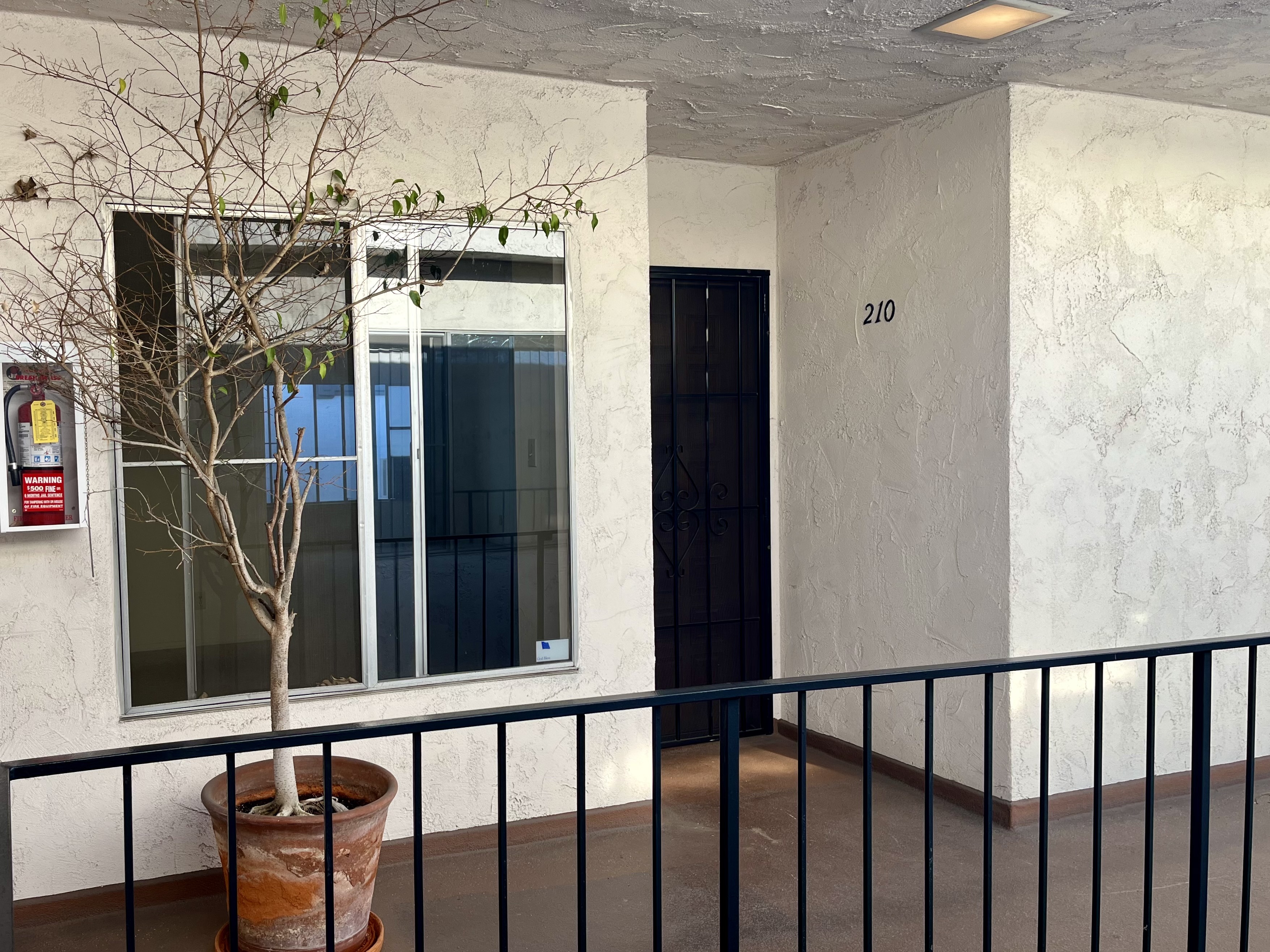  11959 Nebraska Avenue, 210 - 物件實景