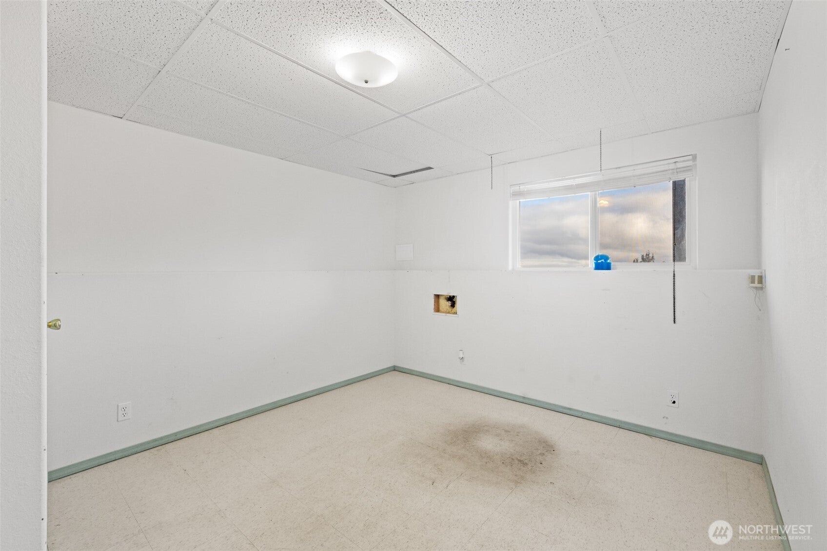 Sequim, Washington, 98382, United States, 3 Bedrooms Bedrooms, ,2 BathroomsBathrooms,Residential,For Sale,2010720