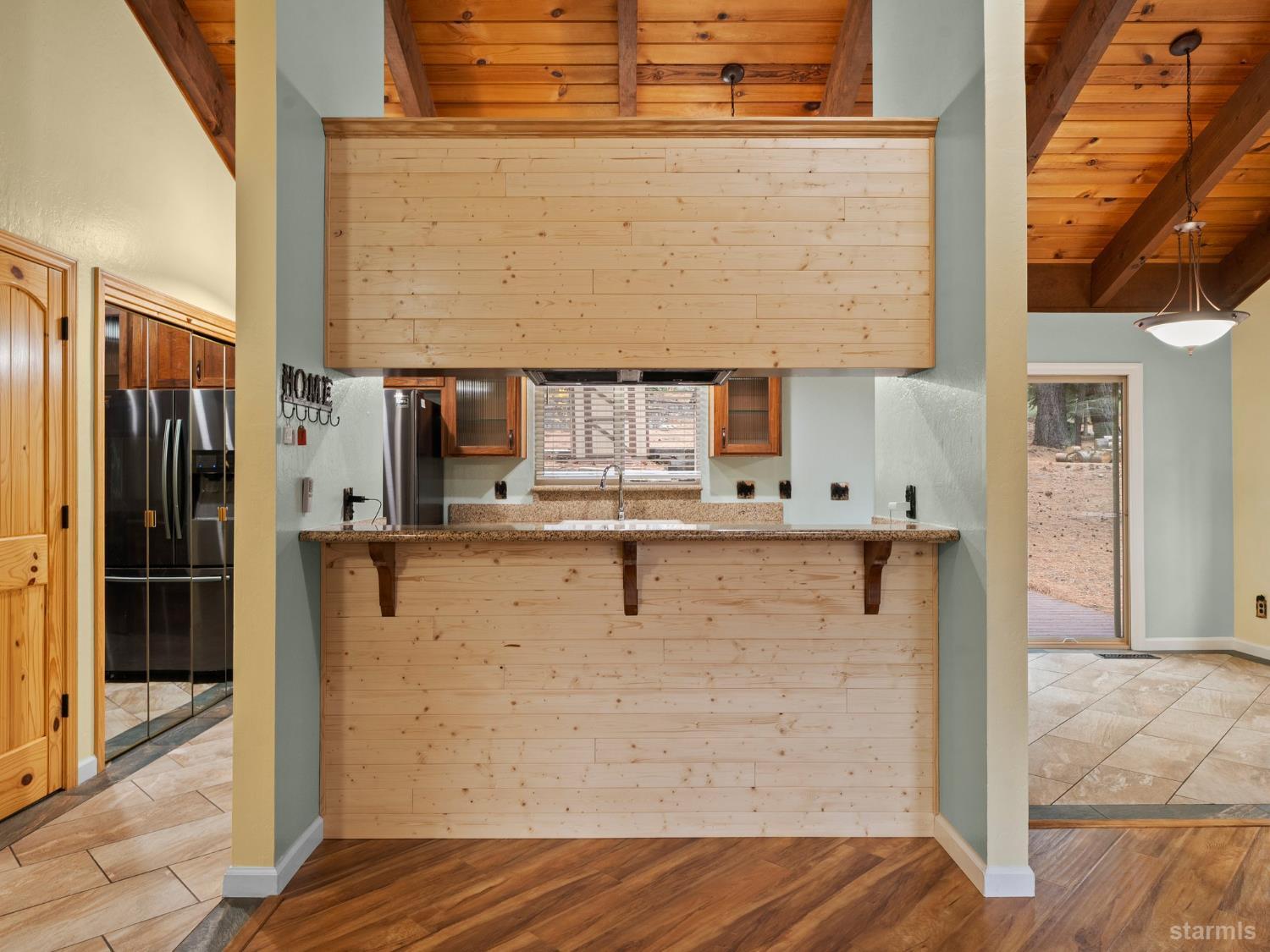 South Lake Tahoe, California, 96150, United States, 3 Bedrooms Bedrooms, ,2 BathroomsBathrooms,Residential,For Sale,1969986