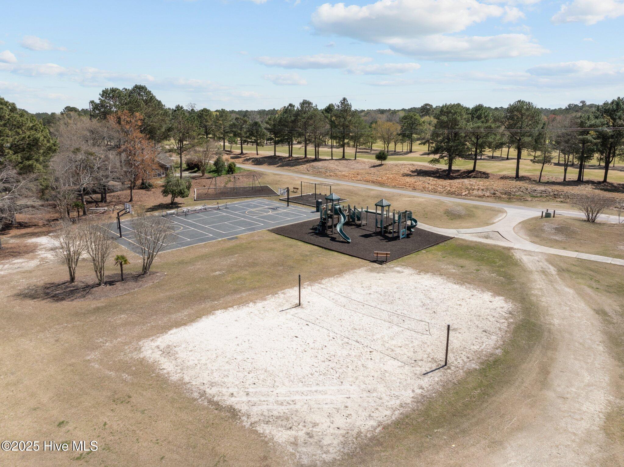 Wallace, North Carolina, 28466, United States, 4 Bedrooms Bedrooms, ,4 BathroomsBathrooms,Residential,For Sale,1982430
