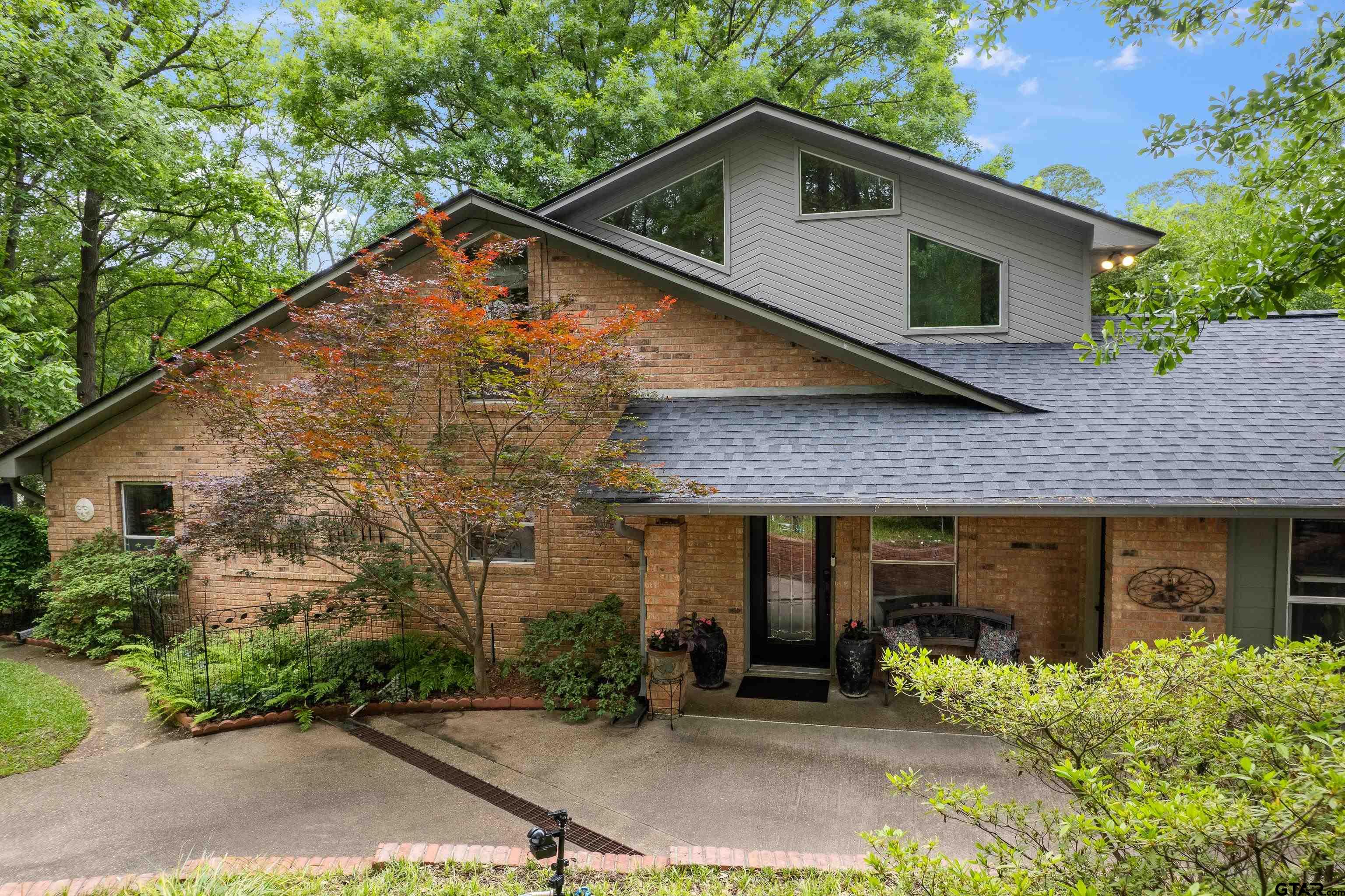Scroggins, Texas, 75480, United States, 3 Bedrooms Bedrooms, ,2 BathroomsBathrooms,Residential,For Sale,2039986