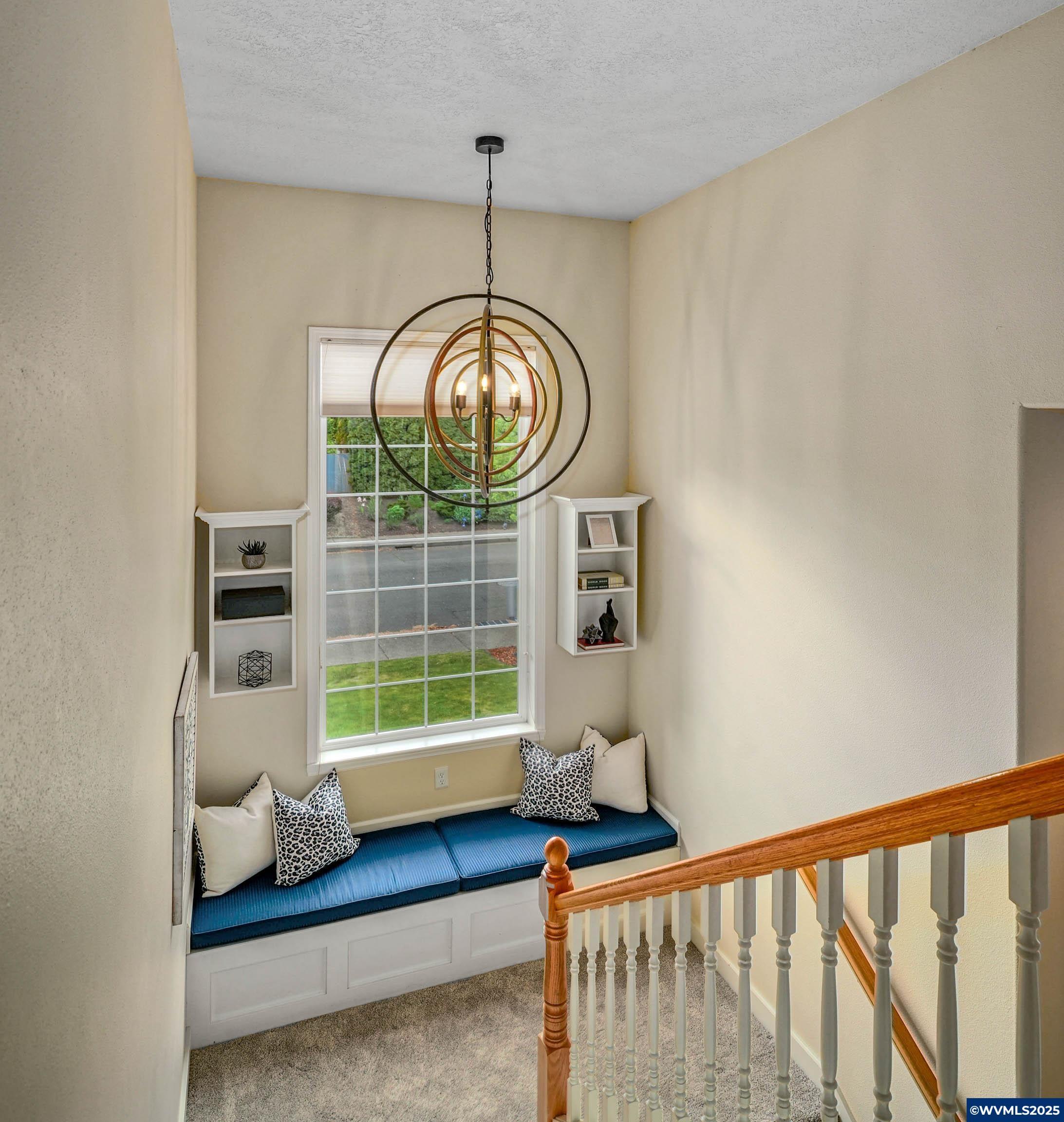 Salem, Oregon, 97306, United States, 5 Bedrooms Bedrooms, ,4 BathroomsBathrooms,Residential,For Sale,1786457