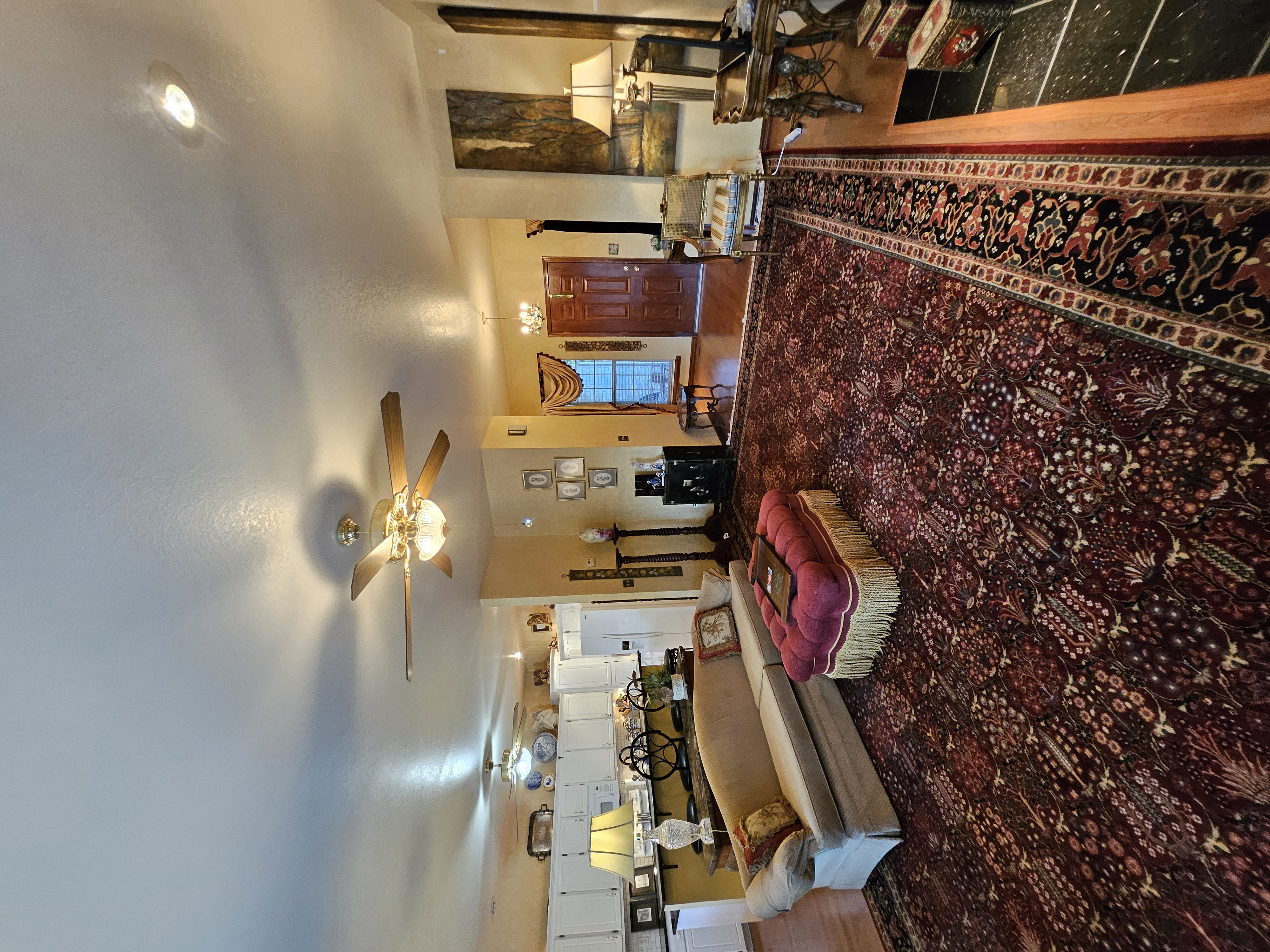 Pierce City, Missouri, 65723, United States, 5 Bedrooms Bedrooms, ,3 BathroomsBathrooms,Residential,For Sale,1975319