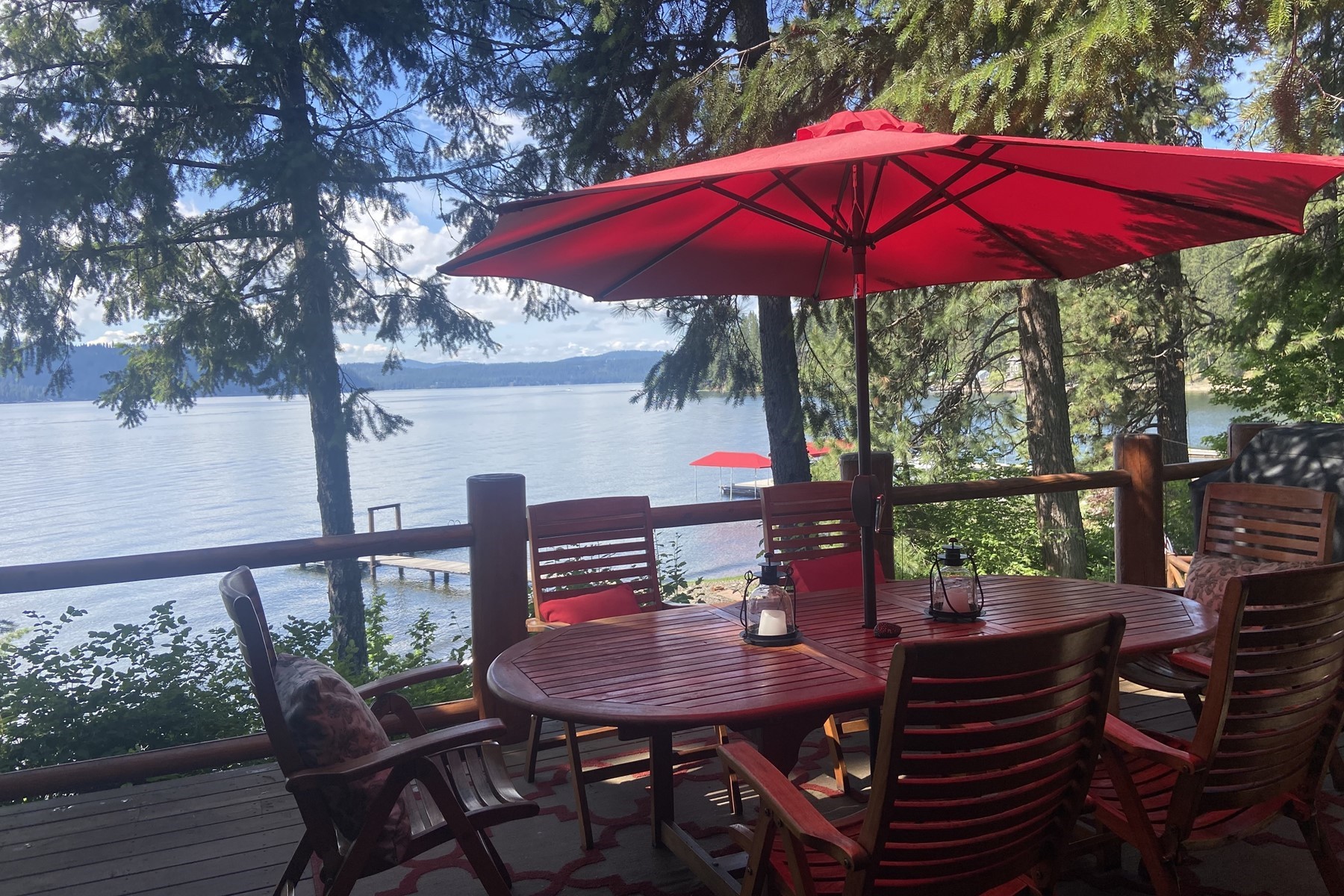  Spectacular Timber Framed Lakefront Living - 物件實景