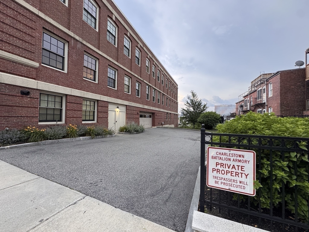 Boston, Massachusetts, 02129, United States, 3 Bedrooms Bedrooms, ,3 BathroomsBathrooms,Residential,For Sale,1883485