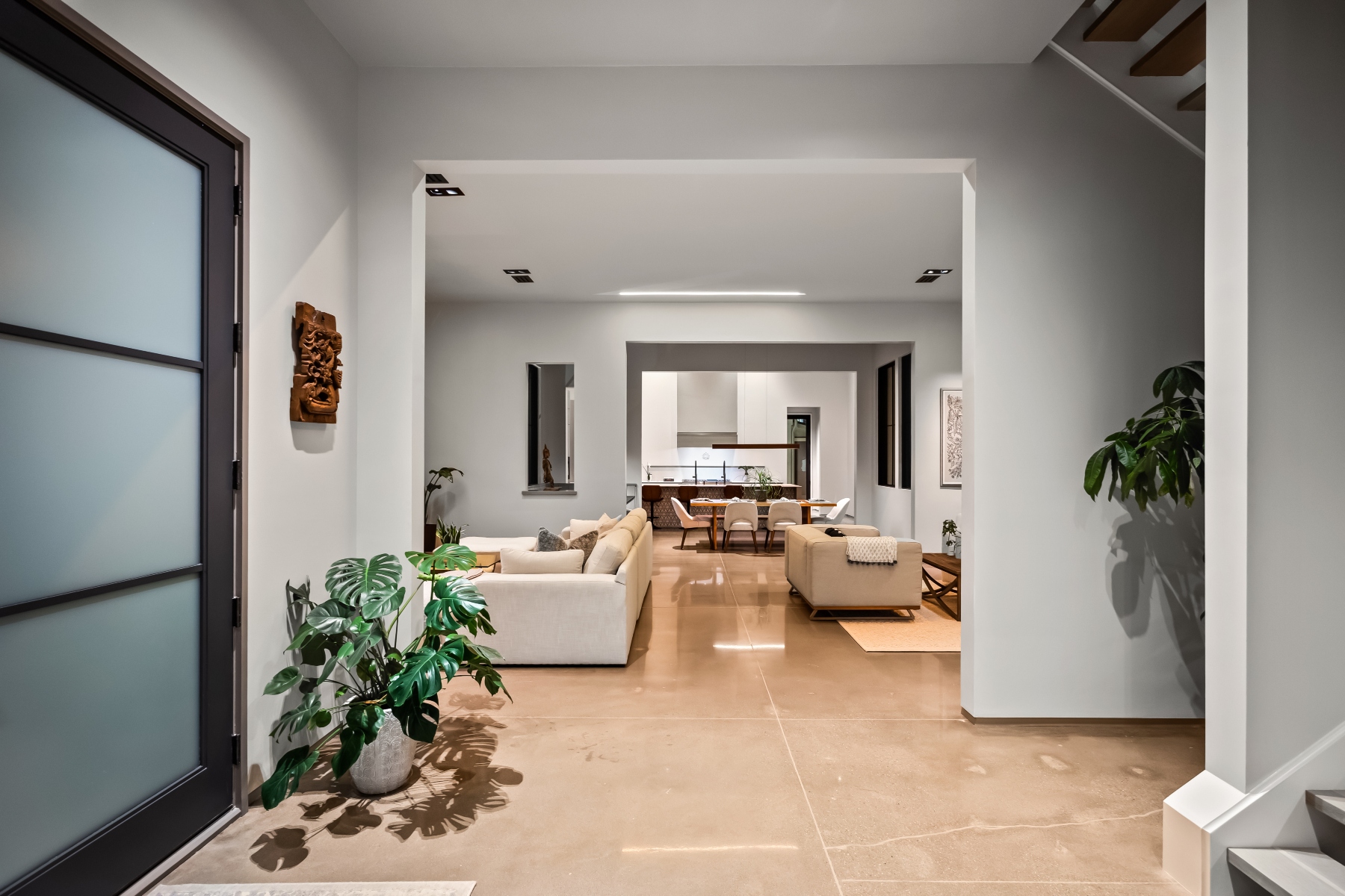  700 Stucco Lane, Mount Pleasant - 物件實景