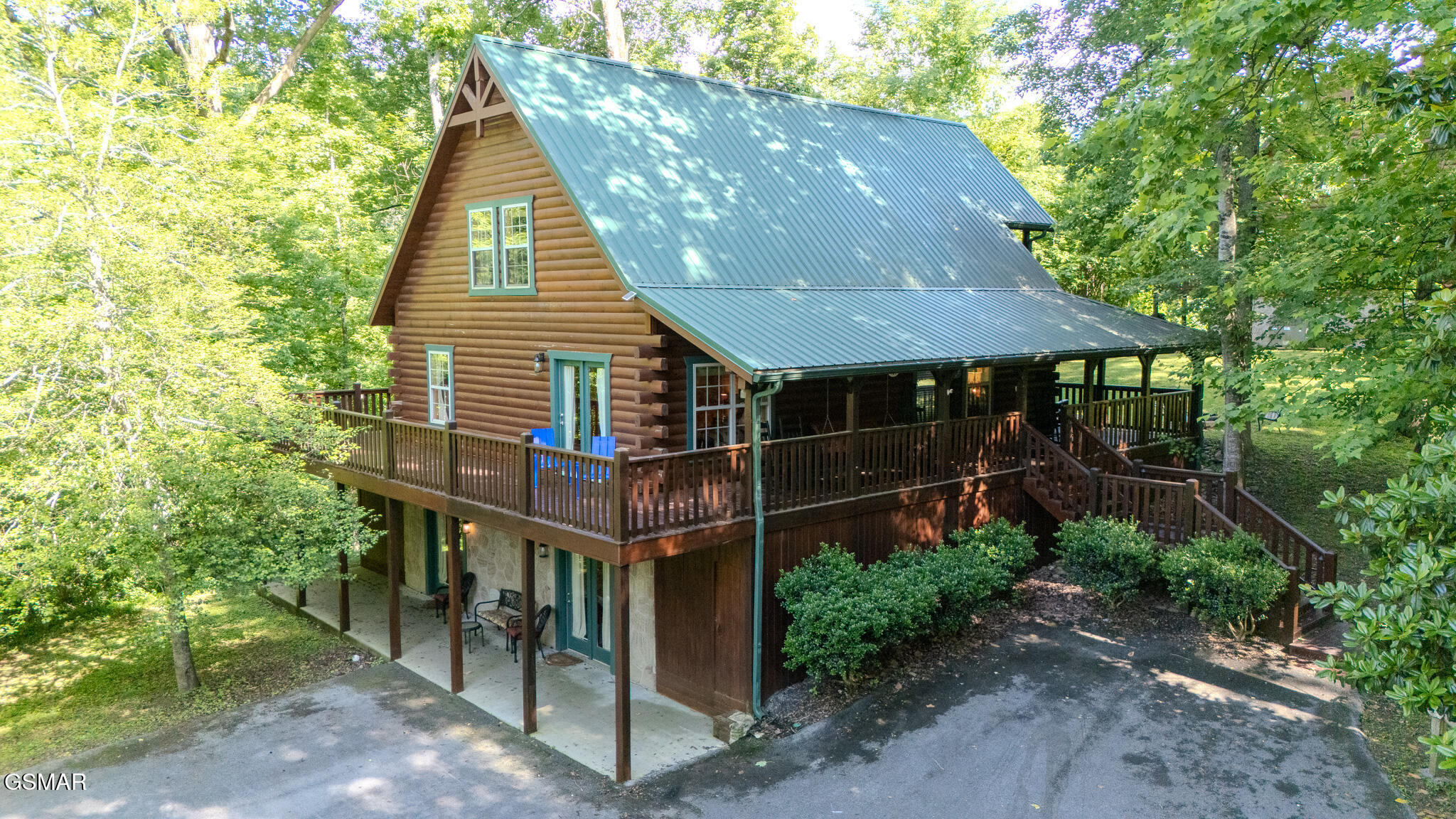 Gatlinburg, Tennessee, 37738, United States, 5 Bedrooms Bedrooms, ,4 BathroomsBathrooms,Residential,For Sale,1835099