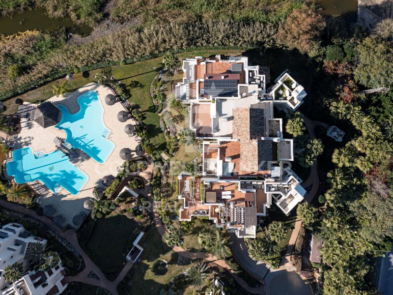 Estepona, Andalusia, ES, 3 Bedrooms Bedrooms, ,Residential,For Sale,1940839