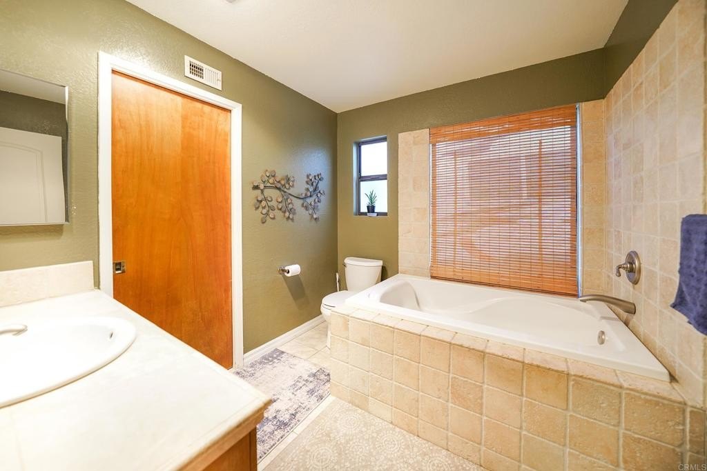 Ramona, California, 92065, United States, 4 Bedrooms Bedrooms, ,3 BathroomsBathrooms,Residential,For Sale,1818581