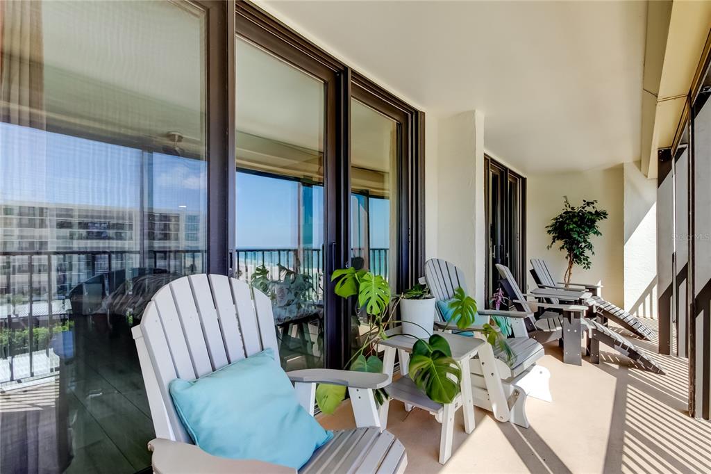 Clearwater Beach, Florida, 33767, United States, 2 Bedrooms Bedrooms, ,2 BathroomsBathrooms,Residential,For Sale,1849008