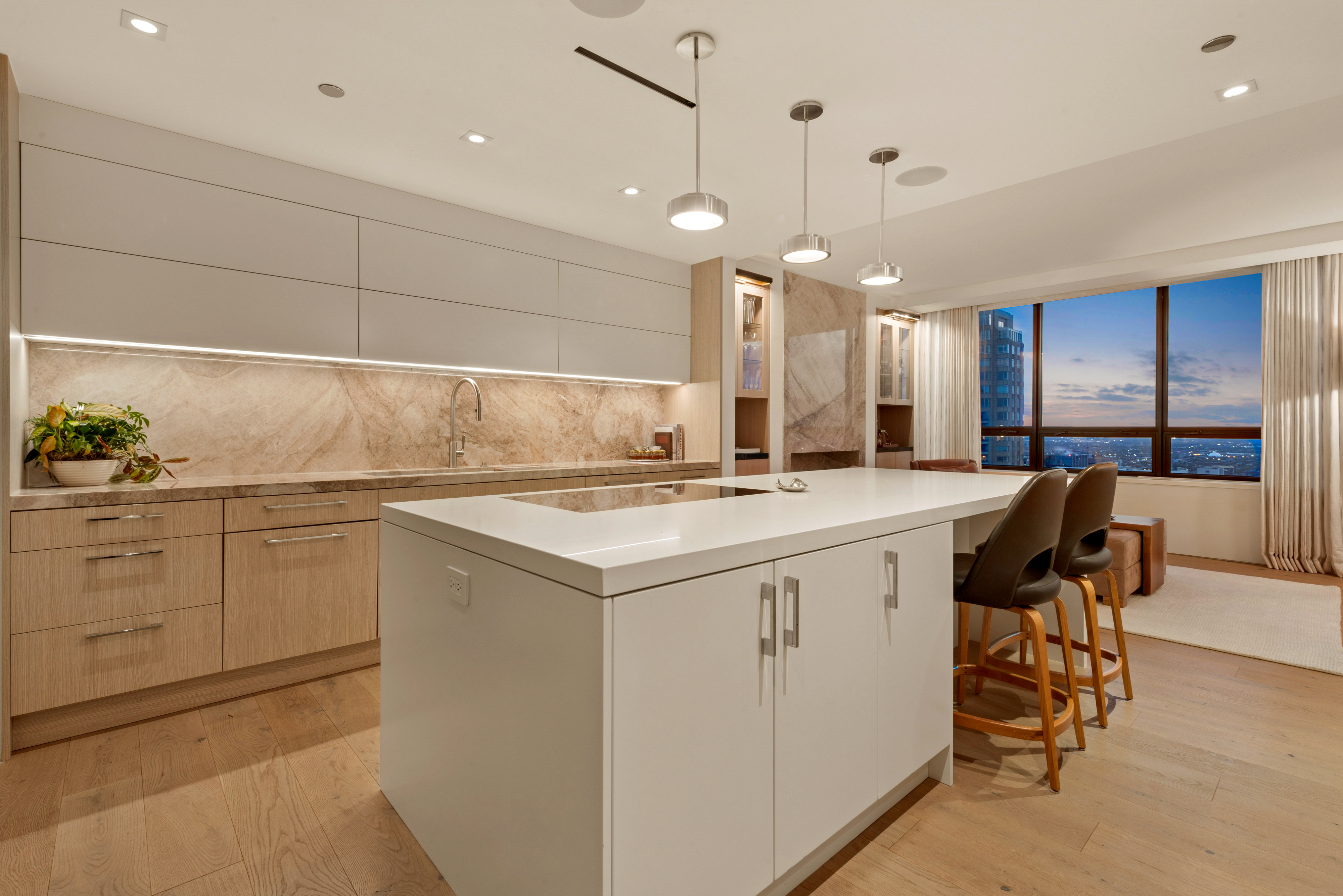  Refined Blend of Classic Architecture and Modern Design - 物件實景