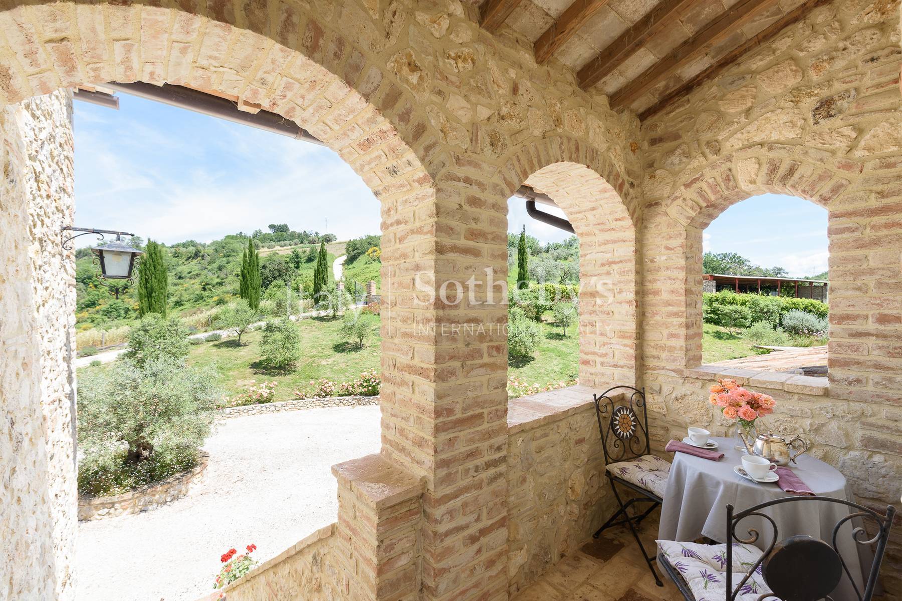  Historic Farmhouse Reimagined as an Exquisite Villa - 物件實景