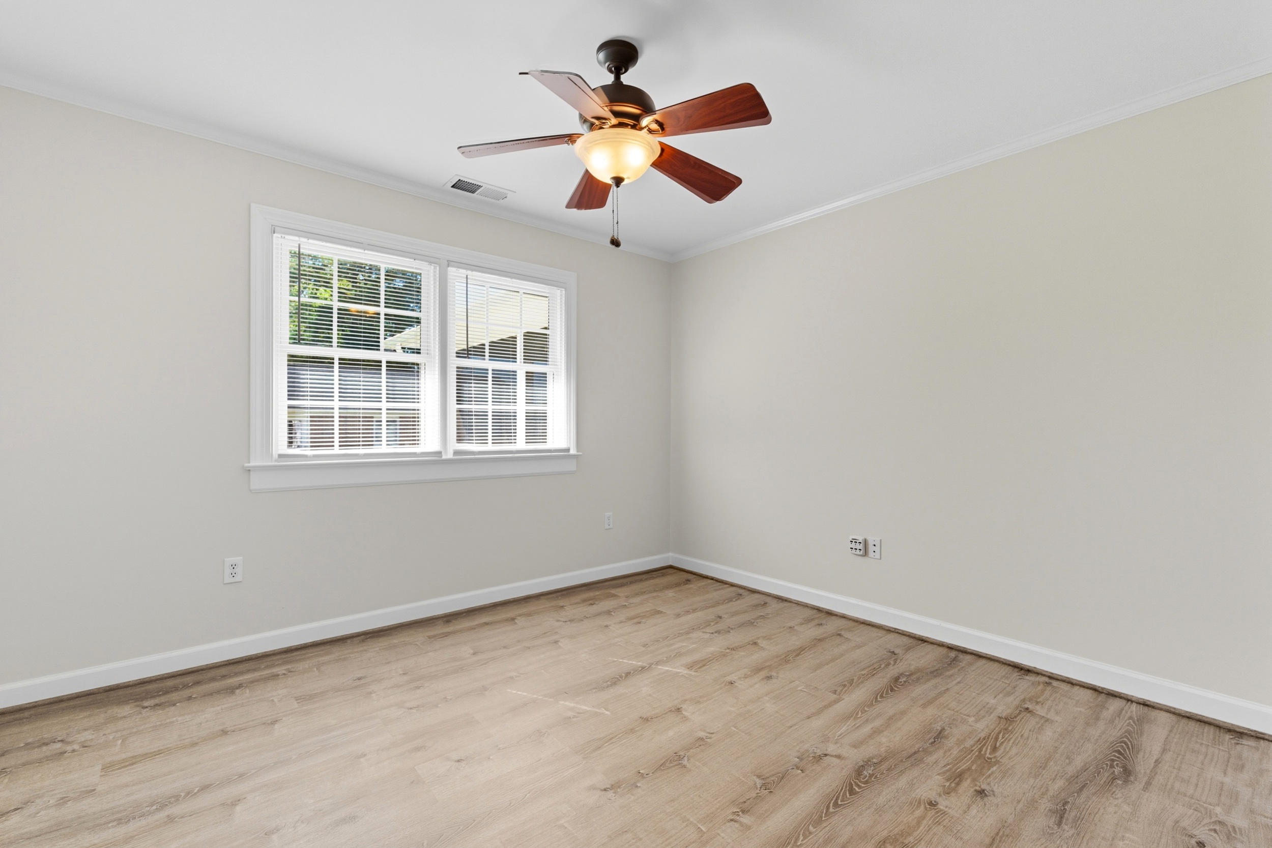 Deltaville, Virginia, 230432093, United States, 4 Bedrooms Bedrooms, ,4 BathroomsBathrooms,Residential,For Sale,1983075