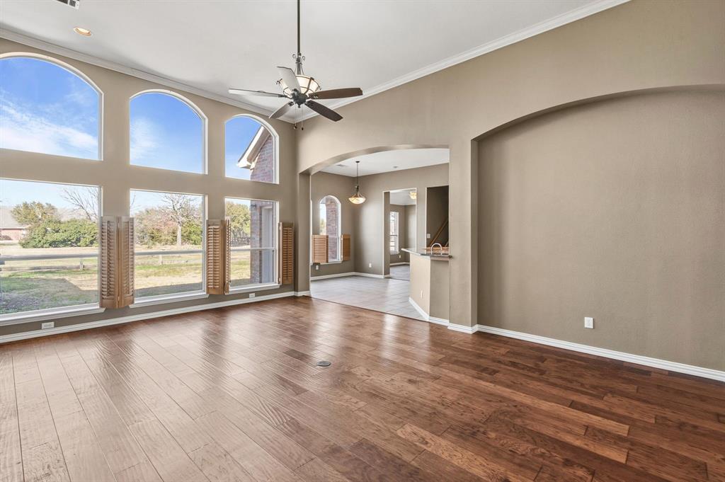 Denton, Texas, 76208, United States, 4 Bedrooms Bedrooms, ,5 BathroomsBathrooms,Residential,For Sale,2022446