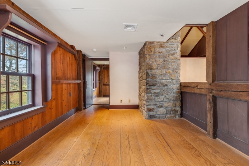 Union Twp., New Jersey, 08827, United States, 6 Bedrooms Bedrooms, ,6 BathroomsBathrooms,Residential,For Sale,1991066