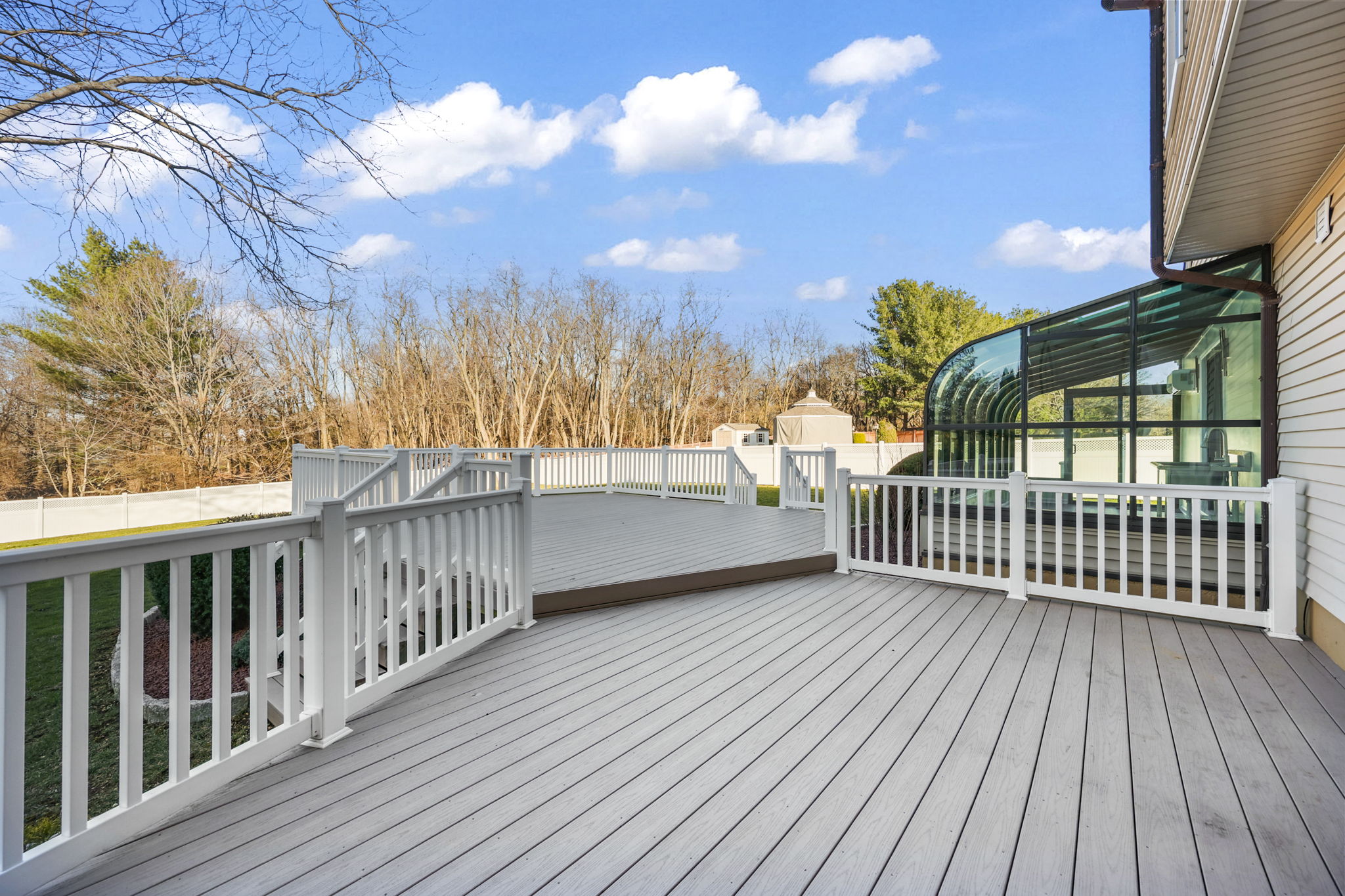  27 Meadow Lane - 物件實景