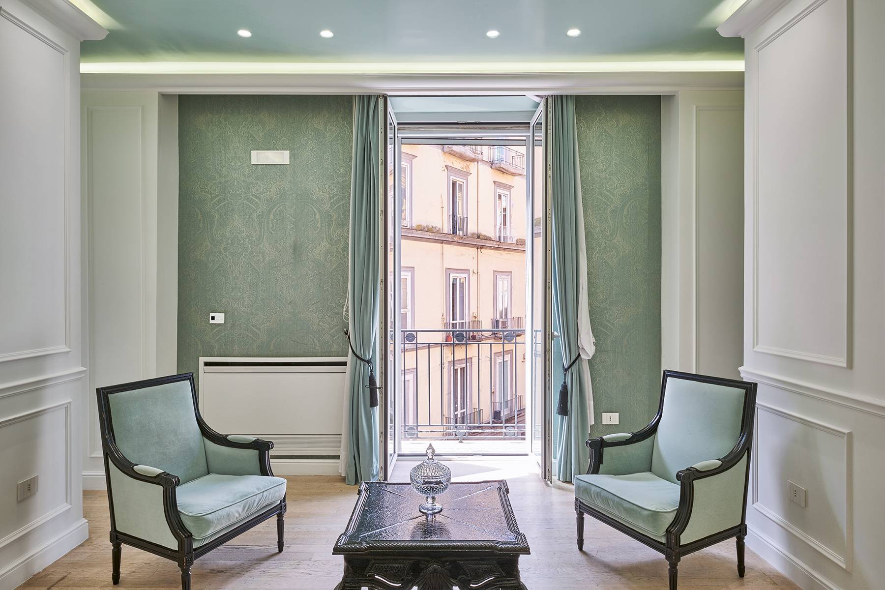  Elegant apartment in the center of Chiaia - 物件實景