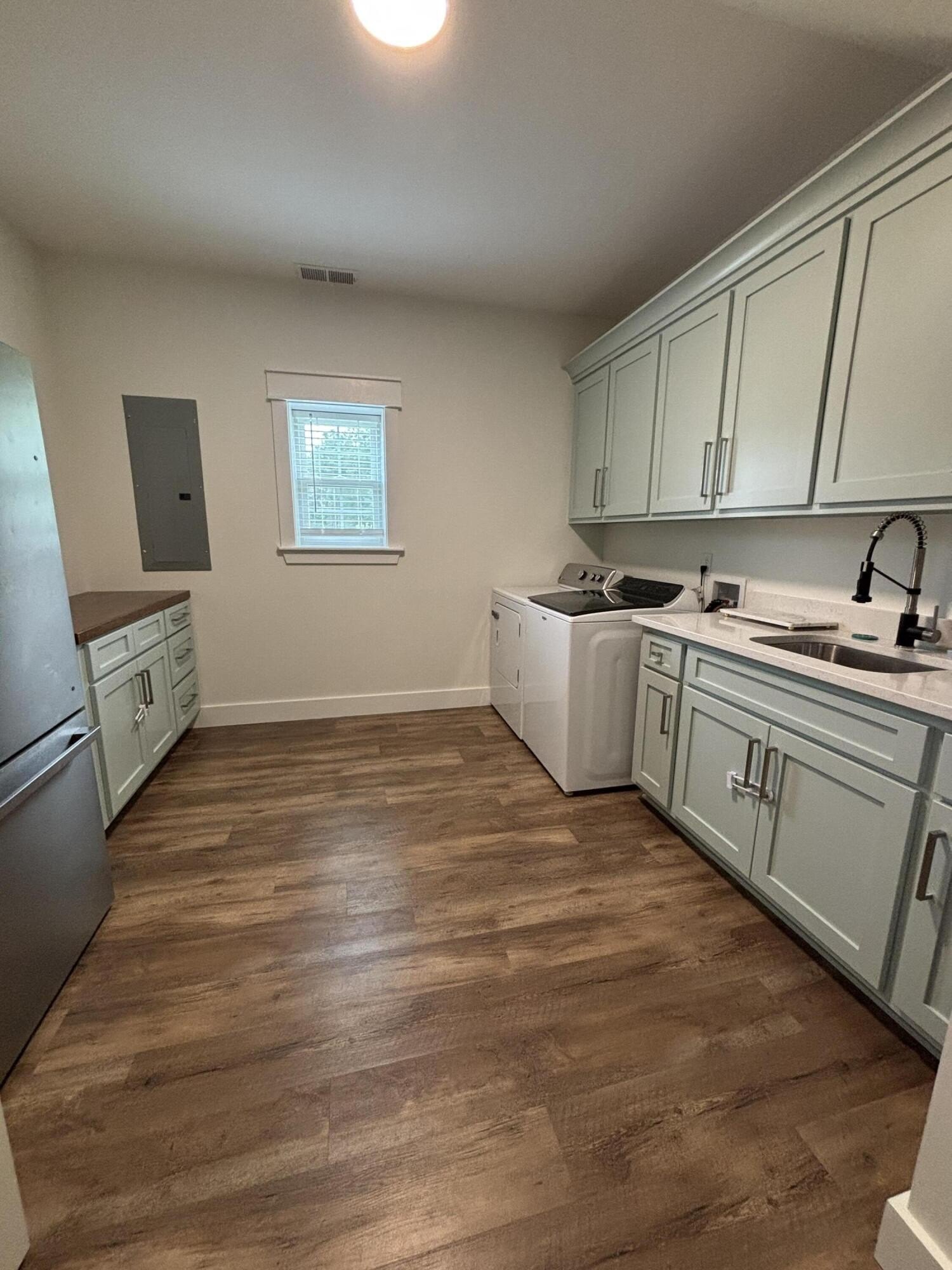 Sumter, South Carolina, 29150, United States, 5 Bedrooms Bedrooms, ,4 BathroomsBathrooms,Residential,For Sale,1982149